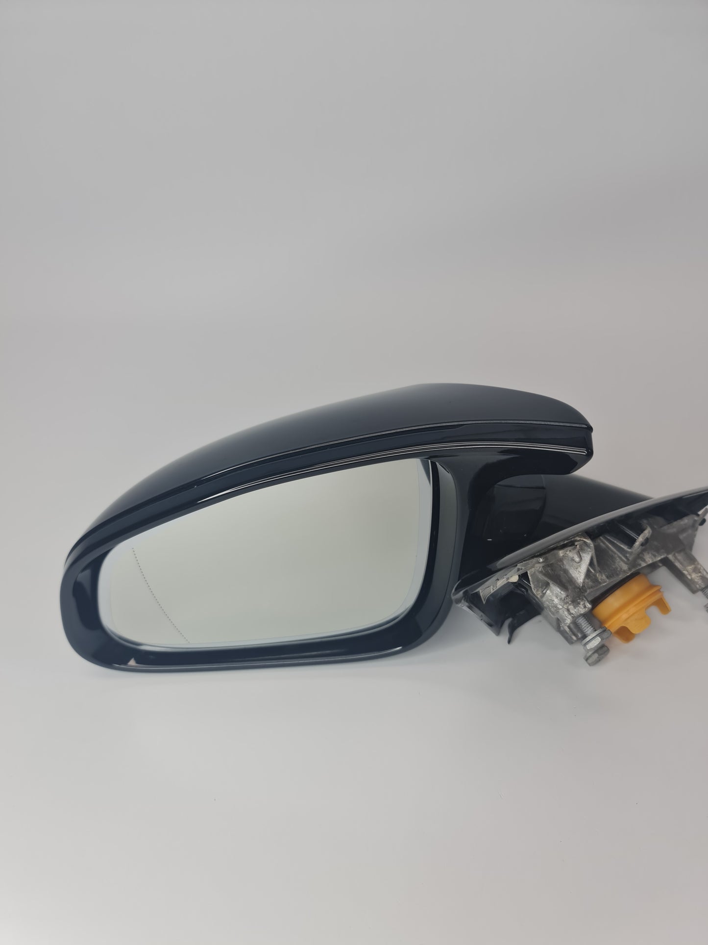 BMW 3 SERIES F30 F80 DOOR/WING MIRROR (LEFT) 2015 C0176103U6680 - MPerformance.parts