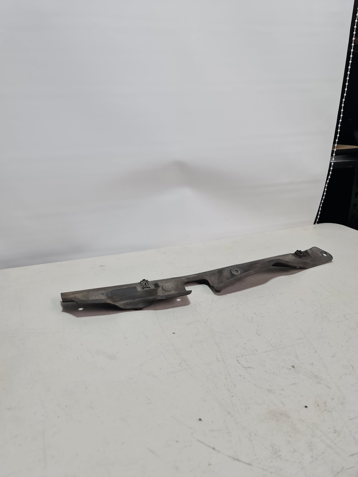 020432015-2020 BMW 51-75-8-055-957 BMW 51758055957 Adapter, Cover, Steering Assemblies,Left 191832 10 8055957