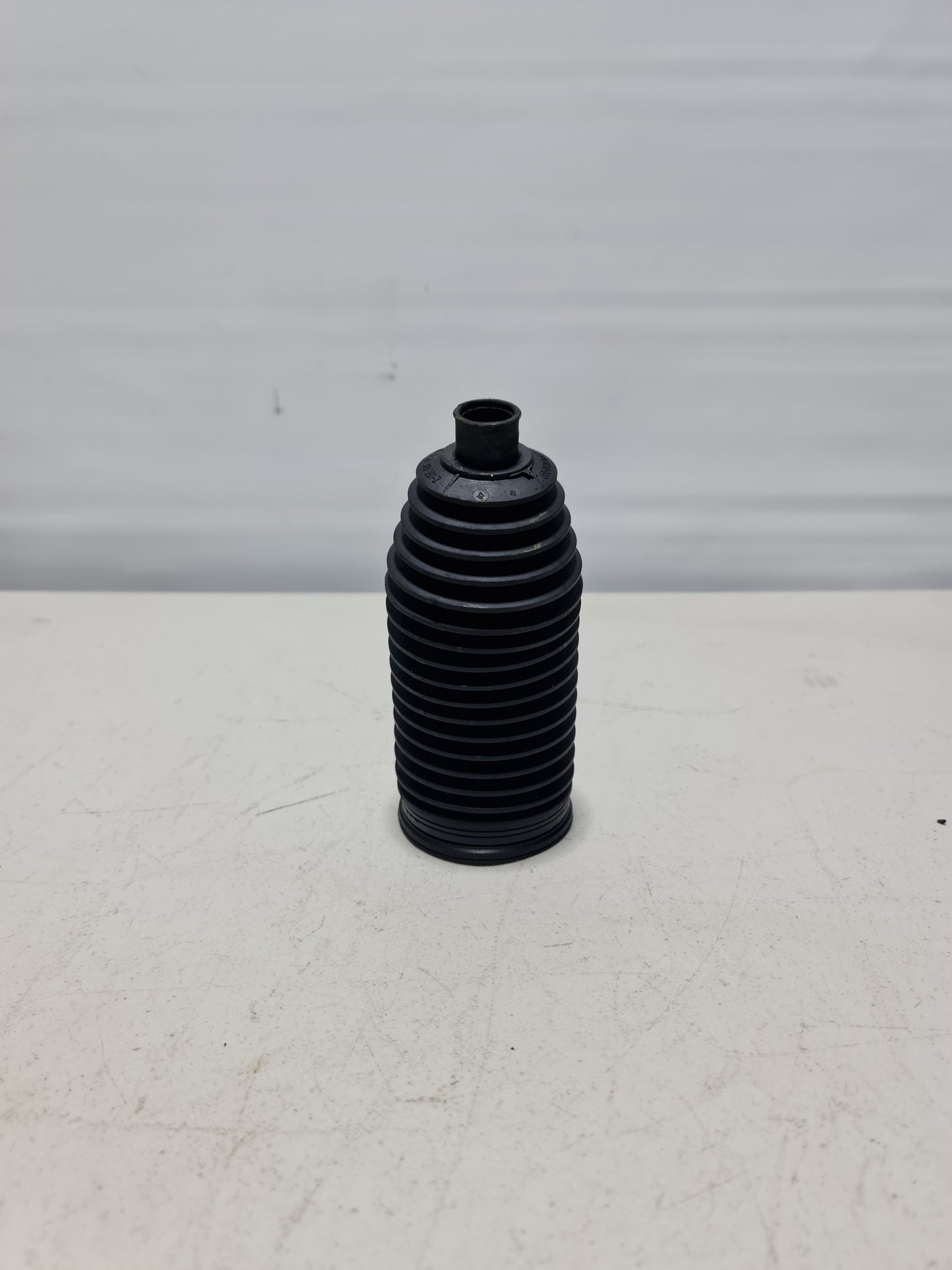 BMW STEERING RACK TIE ROD BOOT COVER - 7806 040 765 - MPerformance.parts