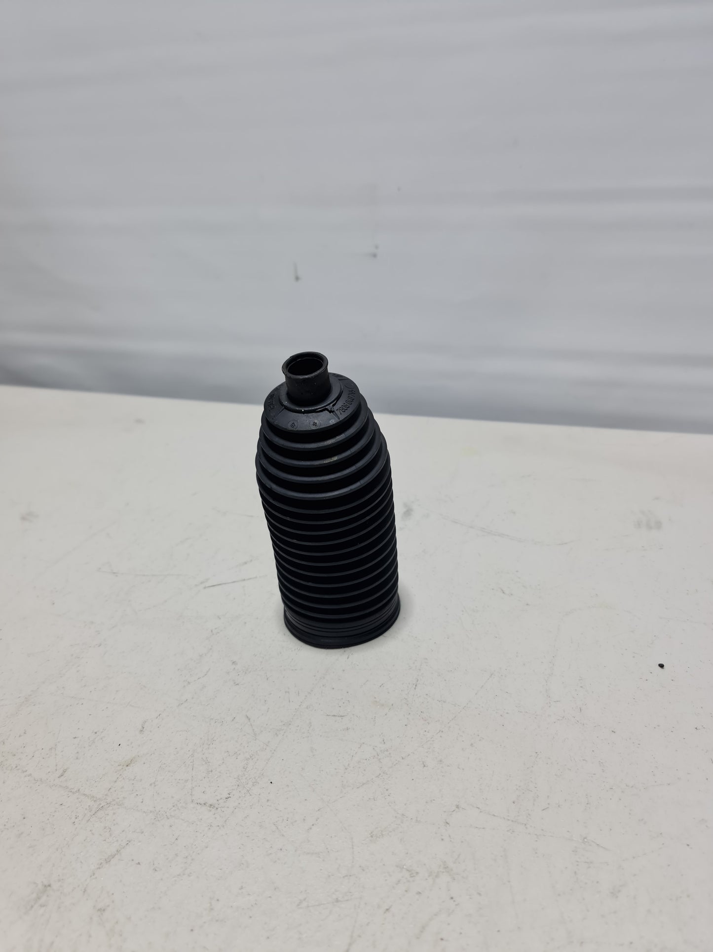 BMW STEERING RACK TIE ROD BOOT COVER - 7806 040 765 - MPerformance.parts