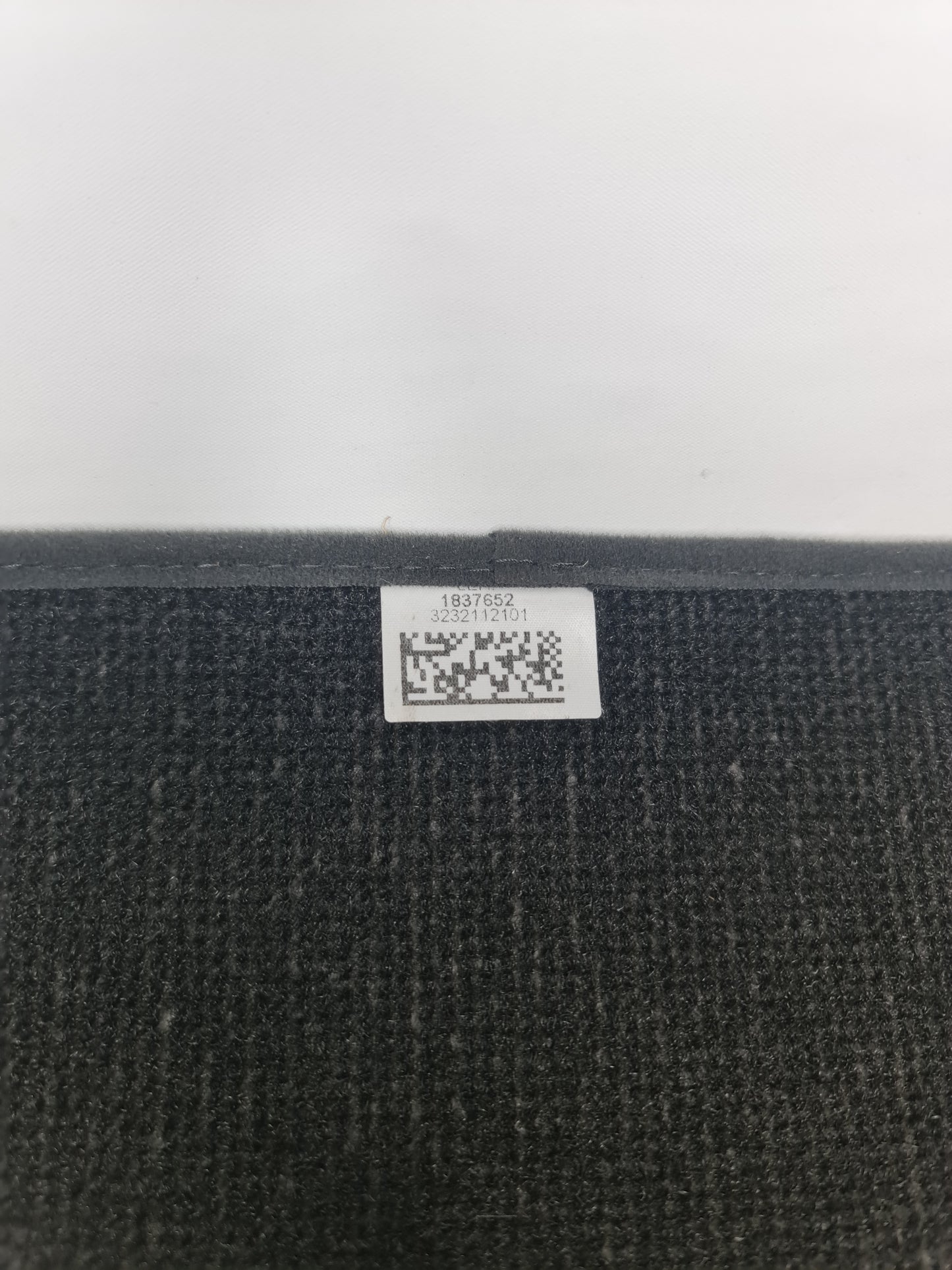 F82 M4 Rear Left Floor Mat - MPerformance.parts
