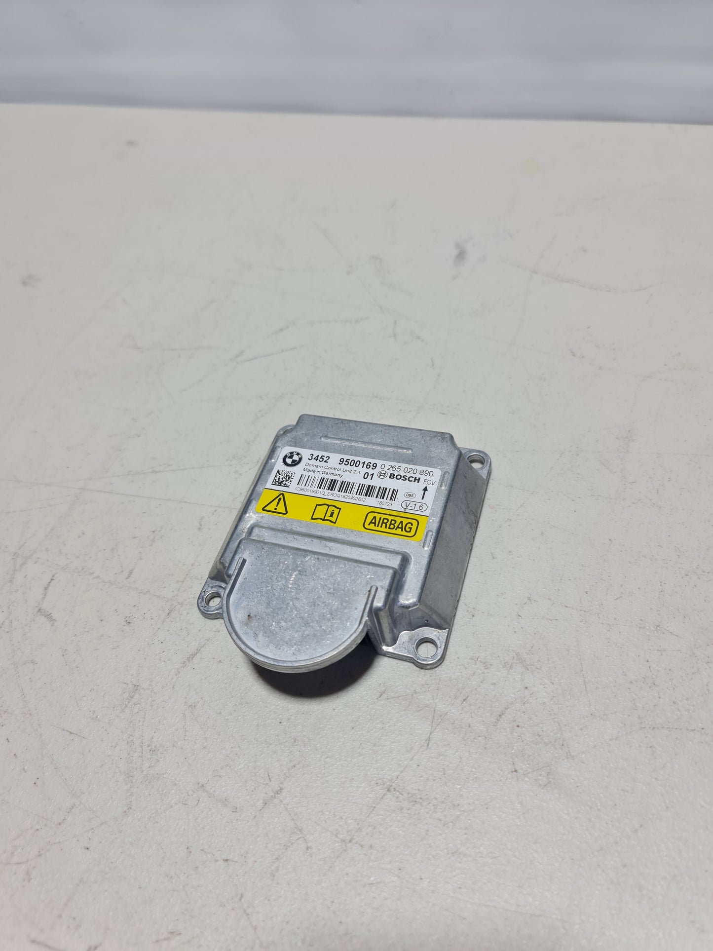 BMW F87 Air Module Control Unit ECU Bosch 9500169 34529500169 - MPerformance.parts