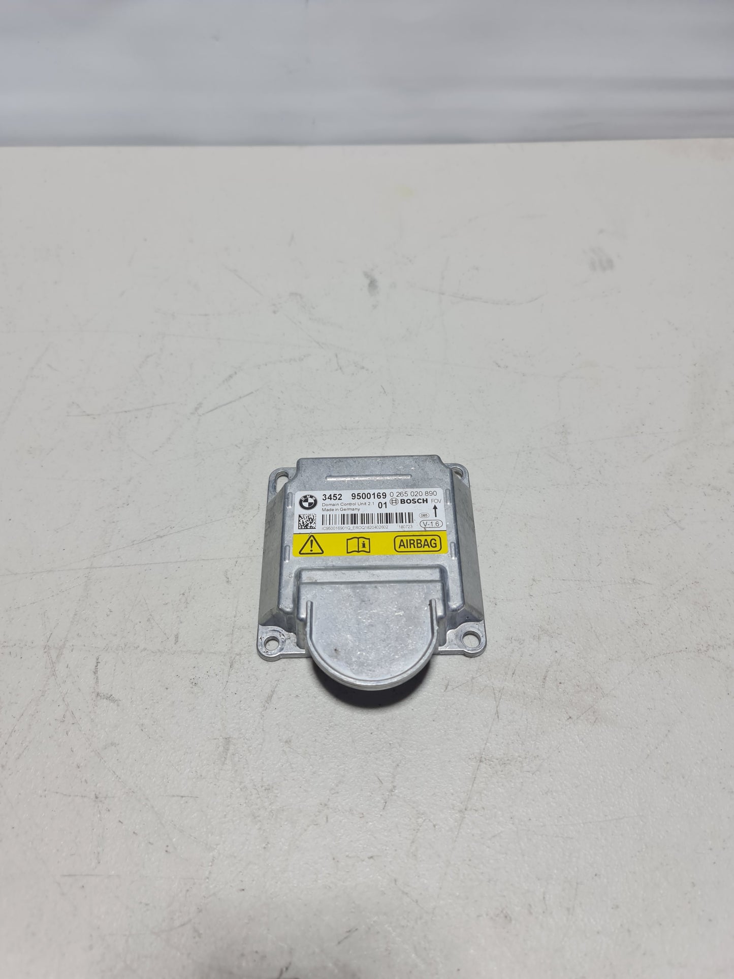 BMW F87 Air Module Control Unit ECU Bosch 9500169 34529500169 - MPerformance.parts