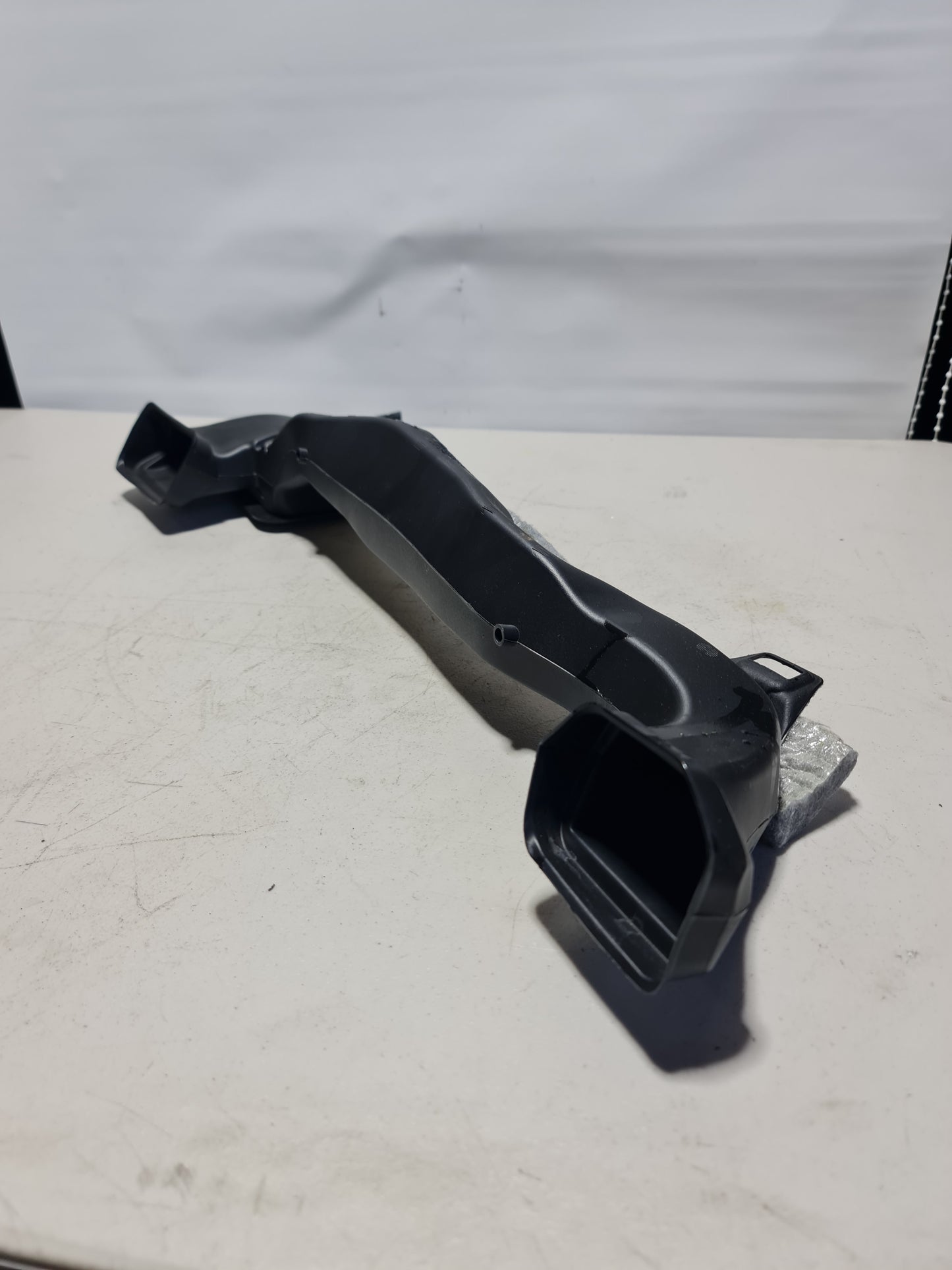 F80 M3 64229218501 Cold air duct right - MPerformance.parts