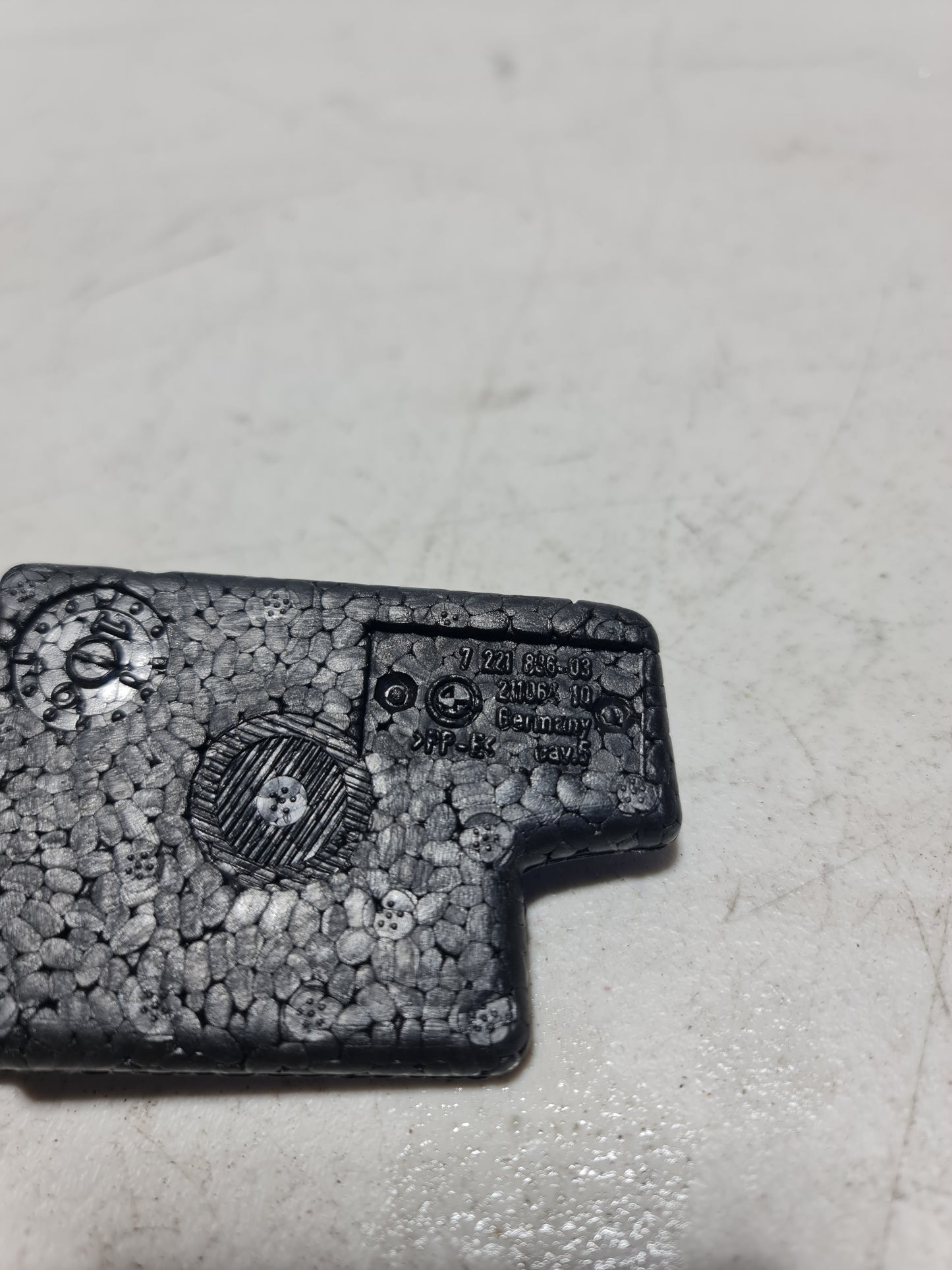 2012-2020 BMW 51-47-7-221-886 BMW 51477221886 Pad, Side Member, Right 7221886 03 - MPerformance.parts