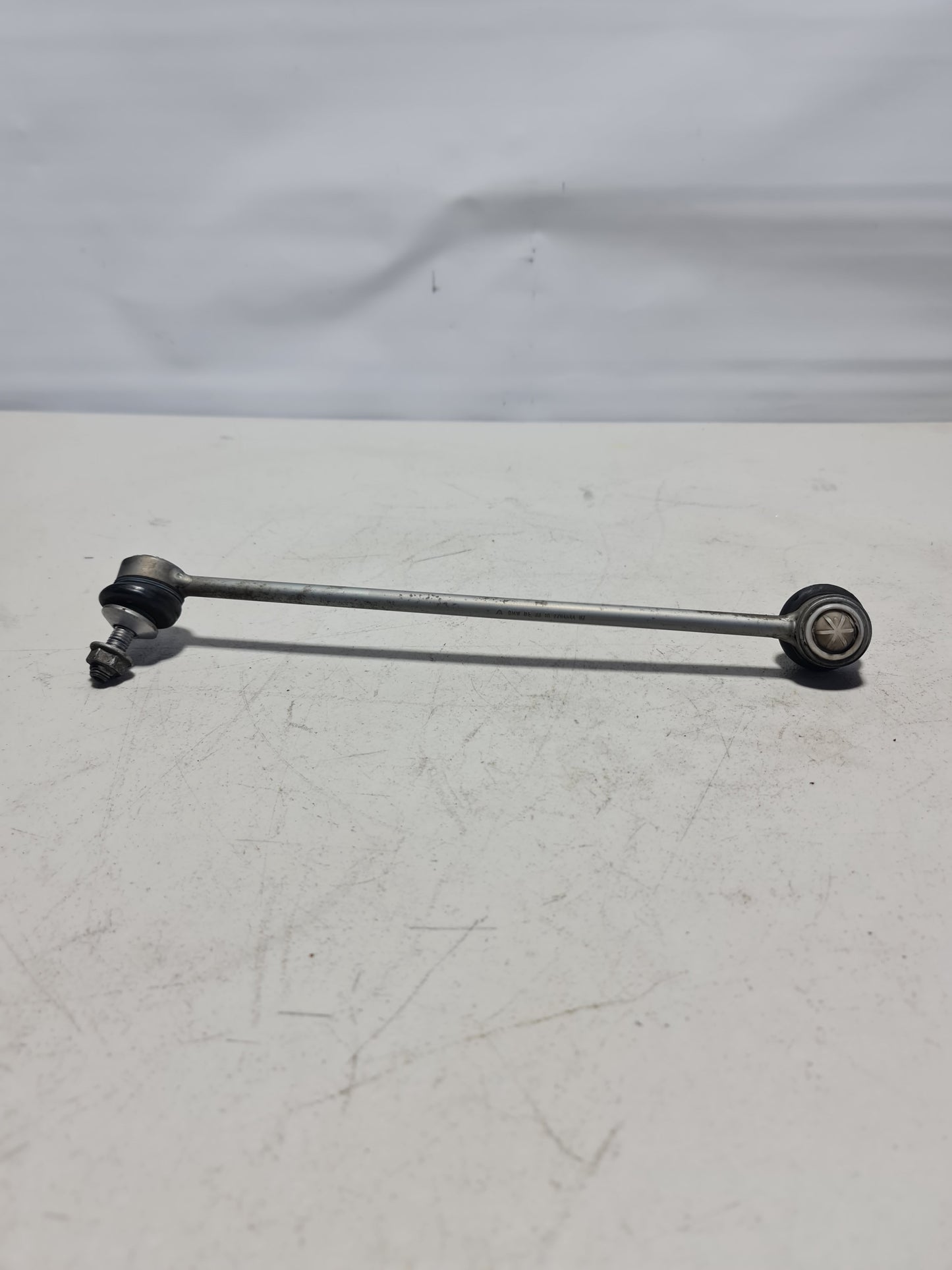 BMW M3 F80 2018 Front Swaybar Link Linkage Tie Rod RHS 2284644 J202 33182284644 - MPerformance.parts