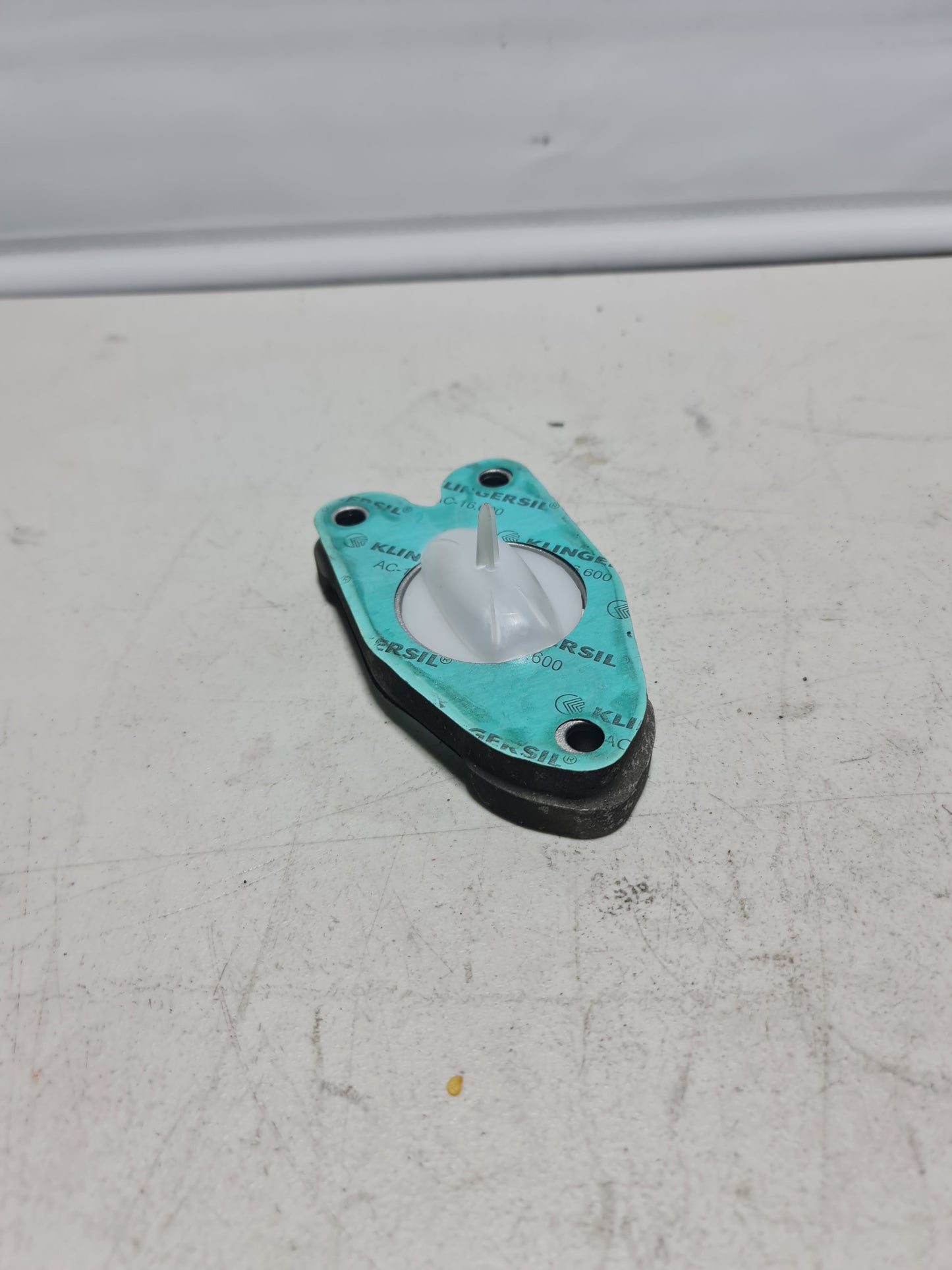 BMW 3 4 Series F80 M3 F82 Centring Cap Cover Shock Absorber EDC - MPerformance.parts