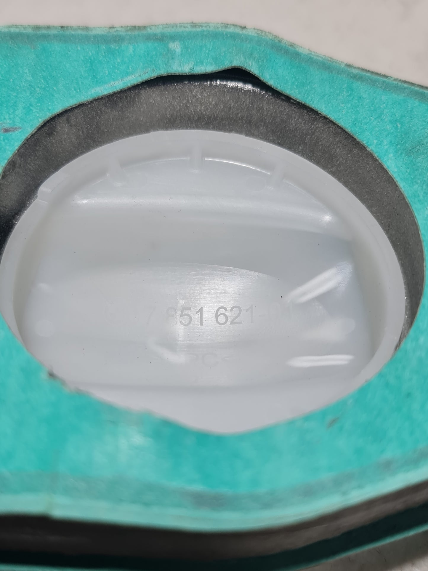 BMW 3 4 Series F80 M3 F82 Centring Cap Cover Shock Absorber EDC - MPerformance.parts