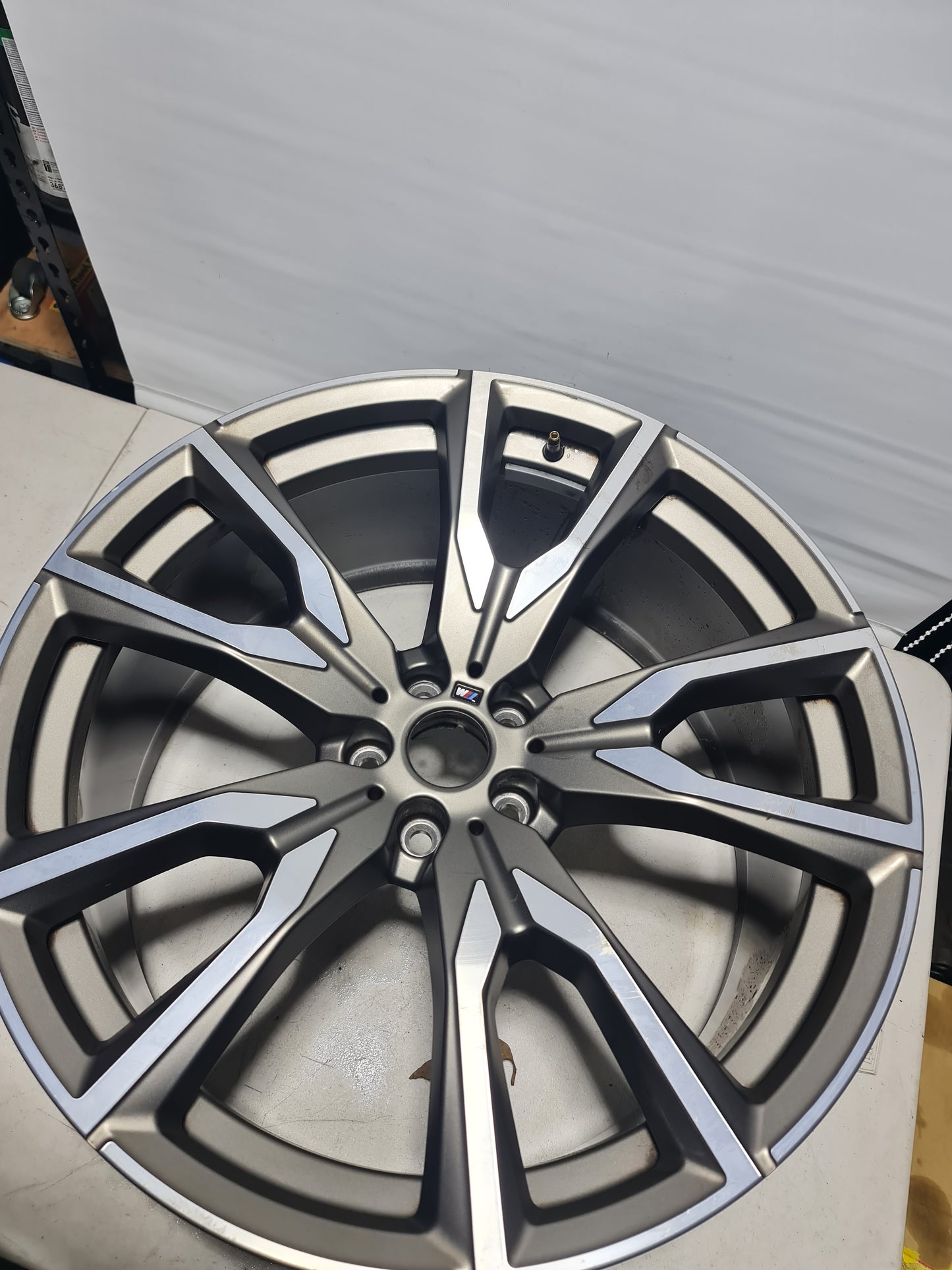 BMW X7 G07 22 inch single rear wheel (as new) 9502451 - MPerformance.parts