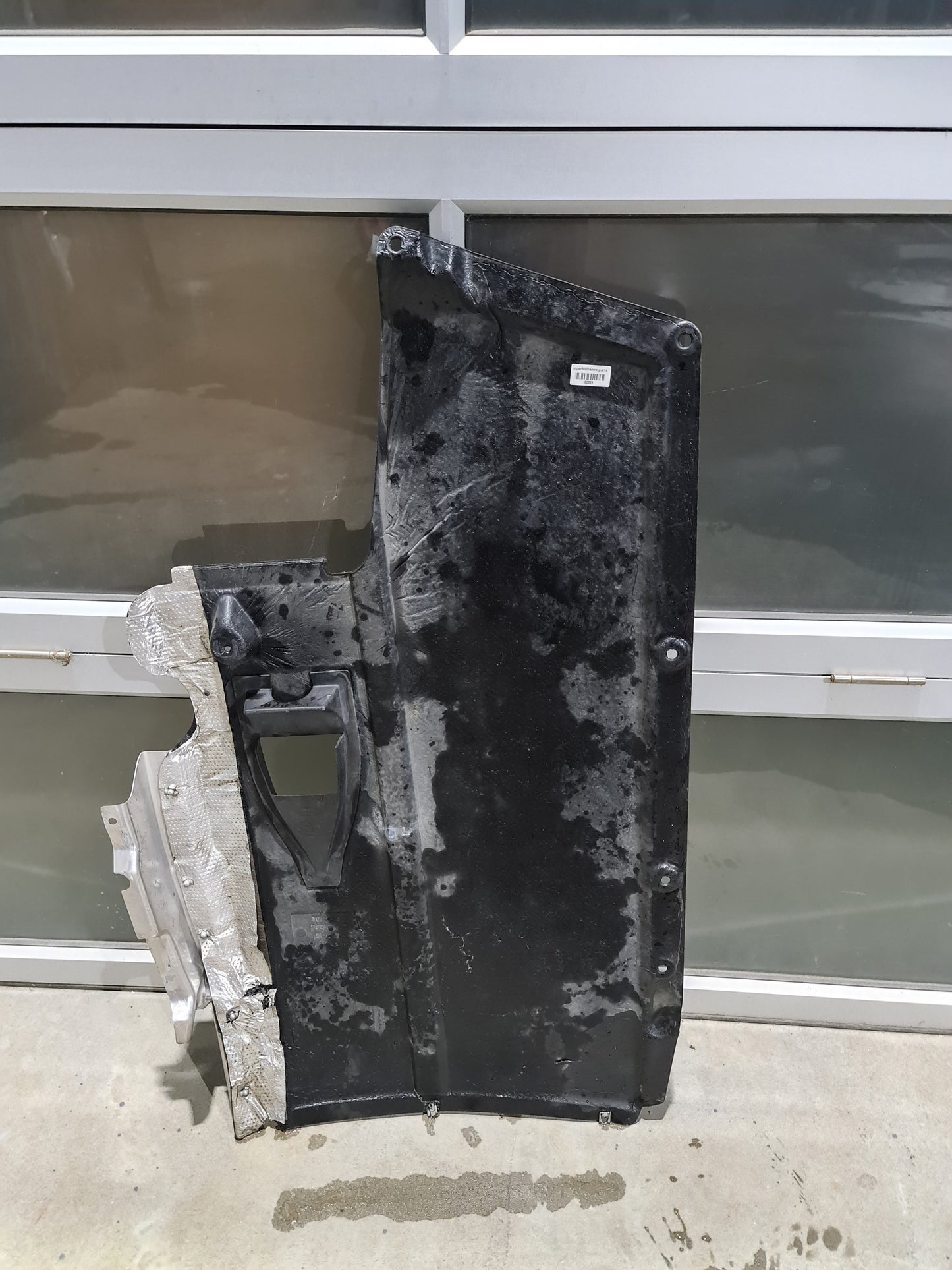 Underfloor coating center - 51758055961 - MPerformance.parts