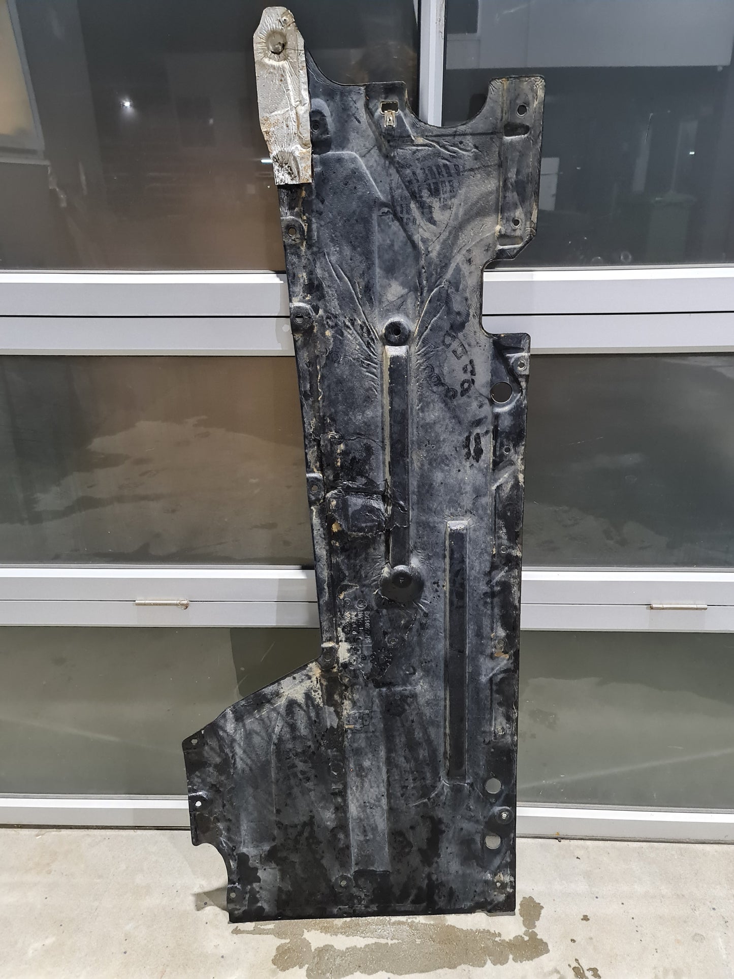 BMW M2 M3 M4 F80 F82 F83 F87 UNDER BODY PANELING UNDERTRAY RIGHT SIDE 8055952 - MPerformance.parts