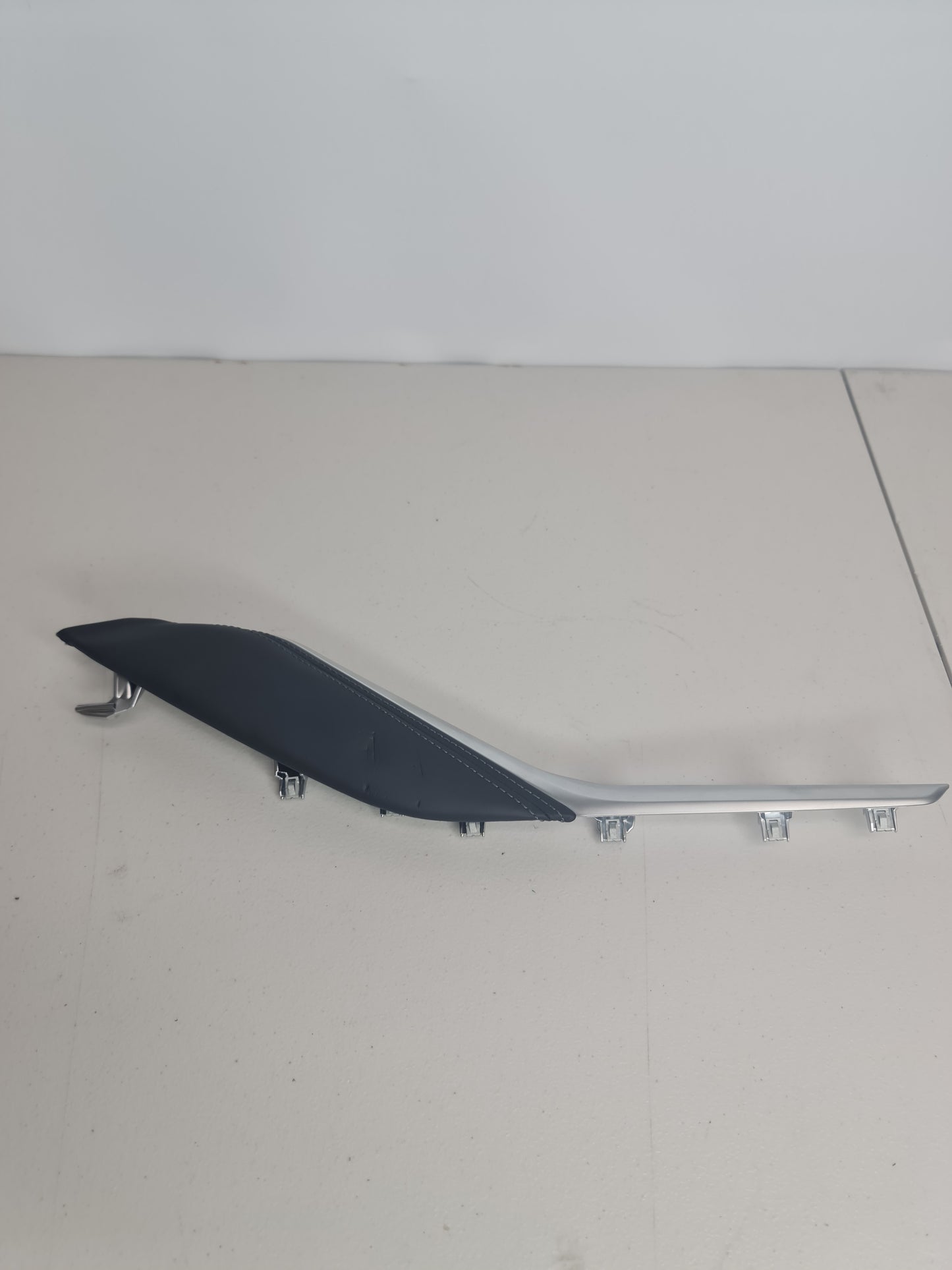 G80 M3 Passenger Knee Leather Panel - 9502528-03 - MPerformance.parts
