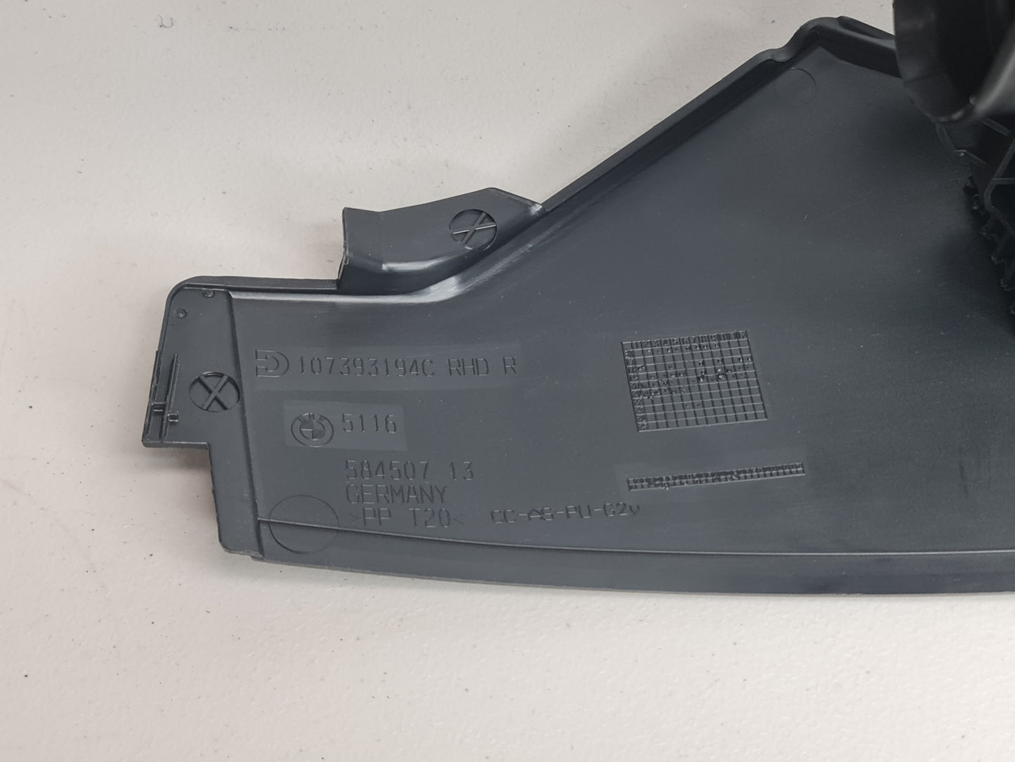 BMW G80 M3 Centre Console - M PERFORMANCE Arm Rest - 107393194C - MPerformance.parts