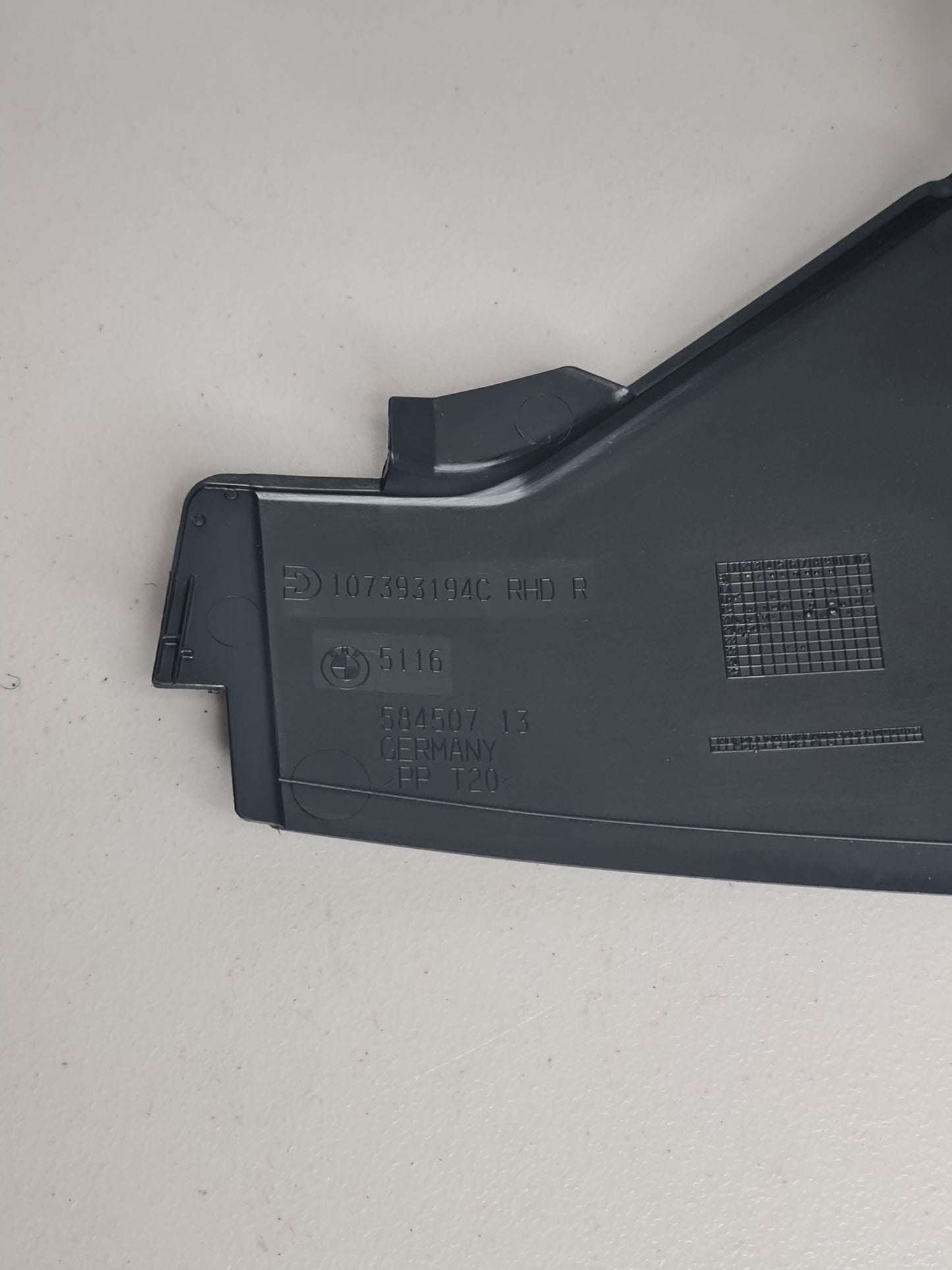 BMW G80 M3 Centre Console Silverstone Leather Arm Rest 5116806778 - MPerformance.parts