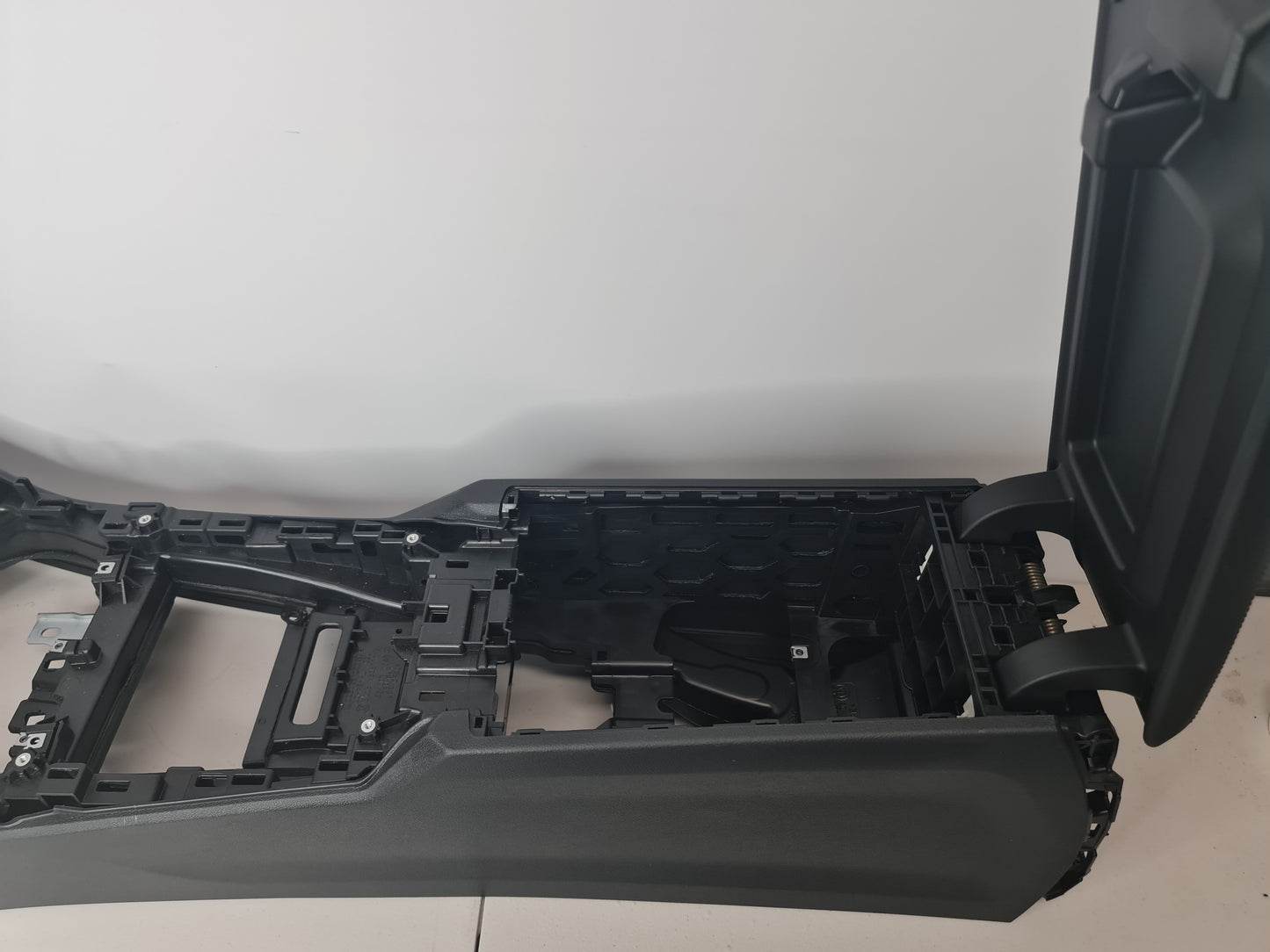 BMW 330E saloon hybrid Centre Console Black Leather Arm Rest 5116806778 - MPerformance.parts