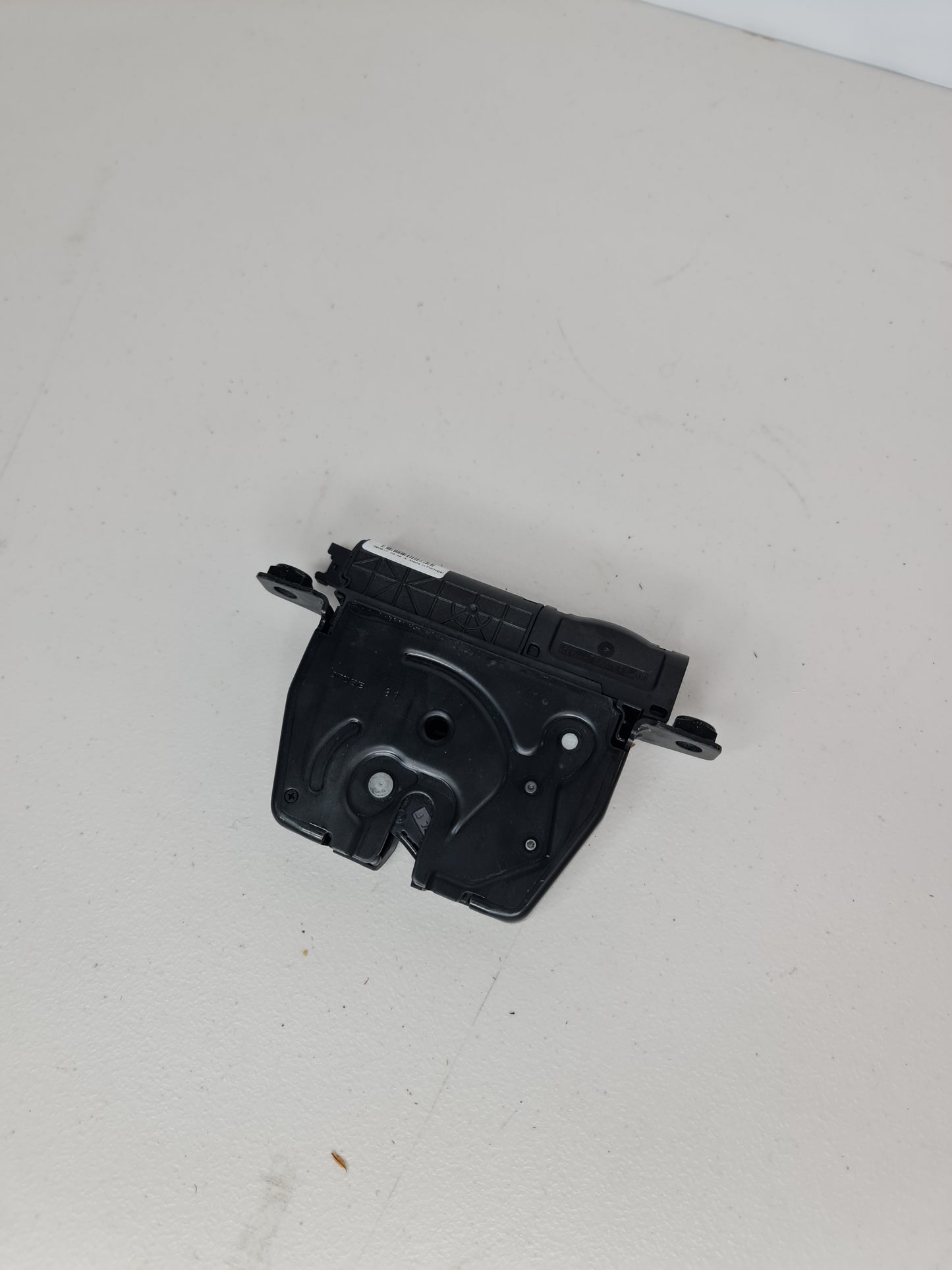 2017 - 2021 BMW 430I TAILGATE TRUNK LID LOCK LATCH ACTUATOR MOTOR OEM 7224692 - MPerformance.parts