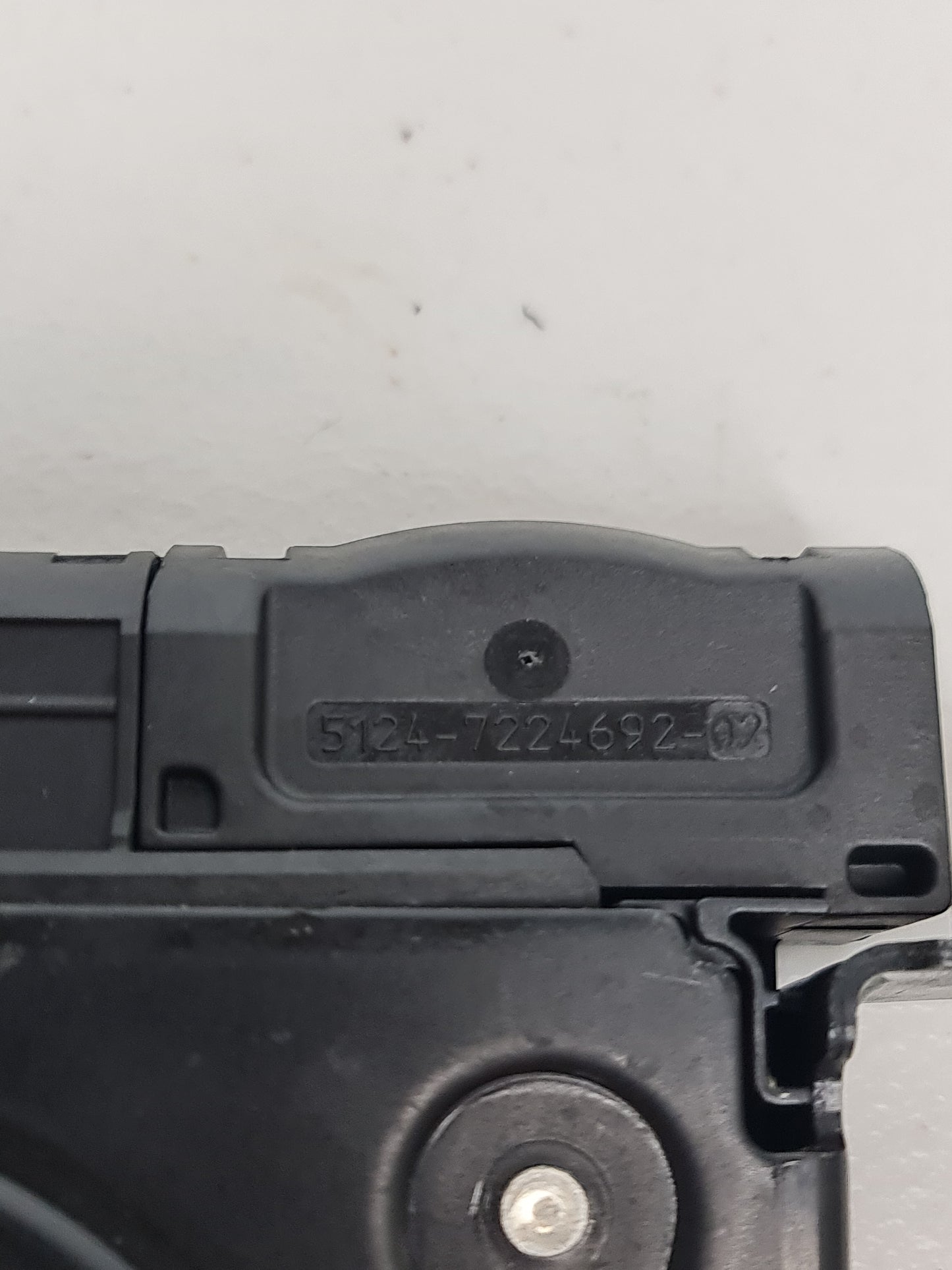 2017 - 2021 BMW 430I TAILGATE TRUNK LID LOCK LATCH ACTUATOR MOTOR OEM 7224692 - MPerformance.parts
