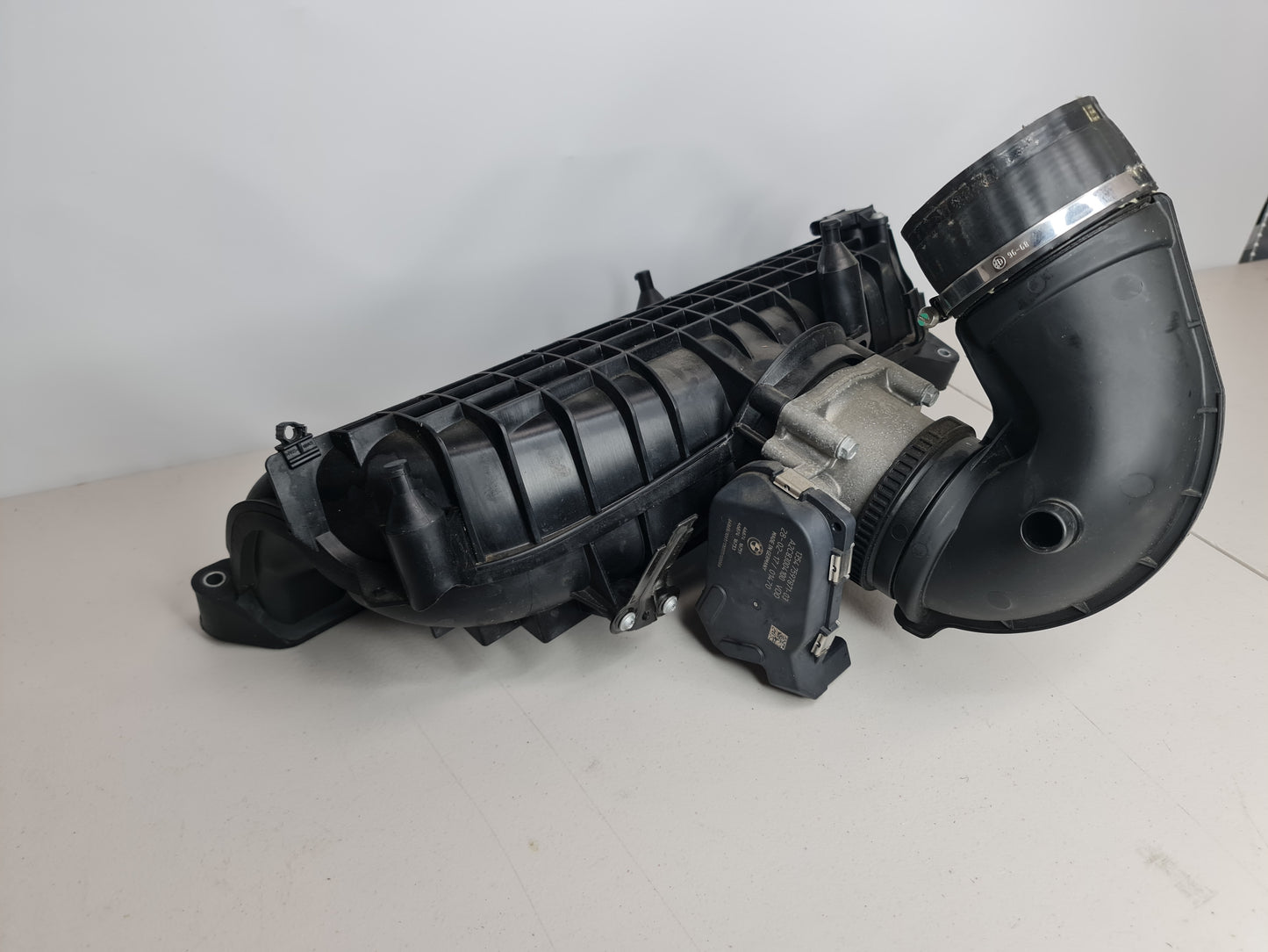 INLET MANIFOLD BMW M4/4 F82/F83/F80 S55B30A 3.0 PETROL 75691110 With J Pipe - MPerformance.parts