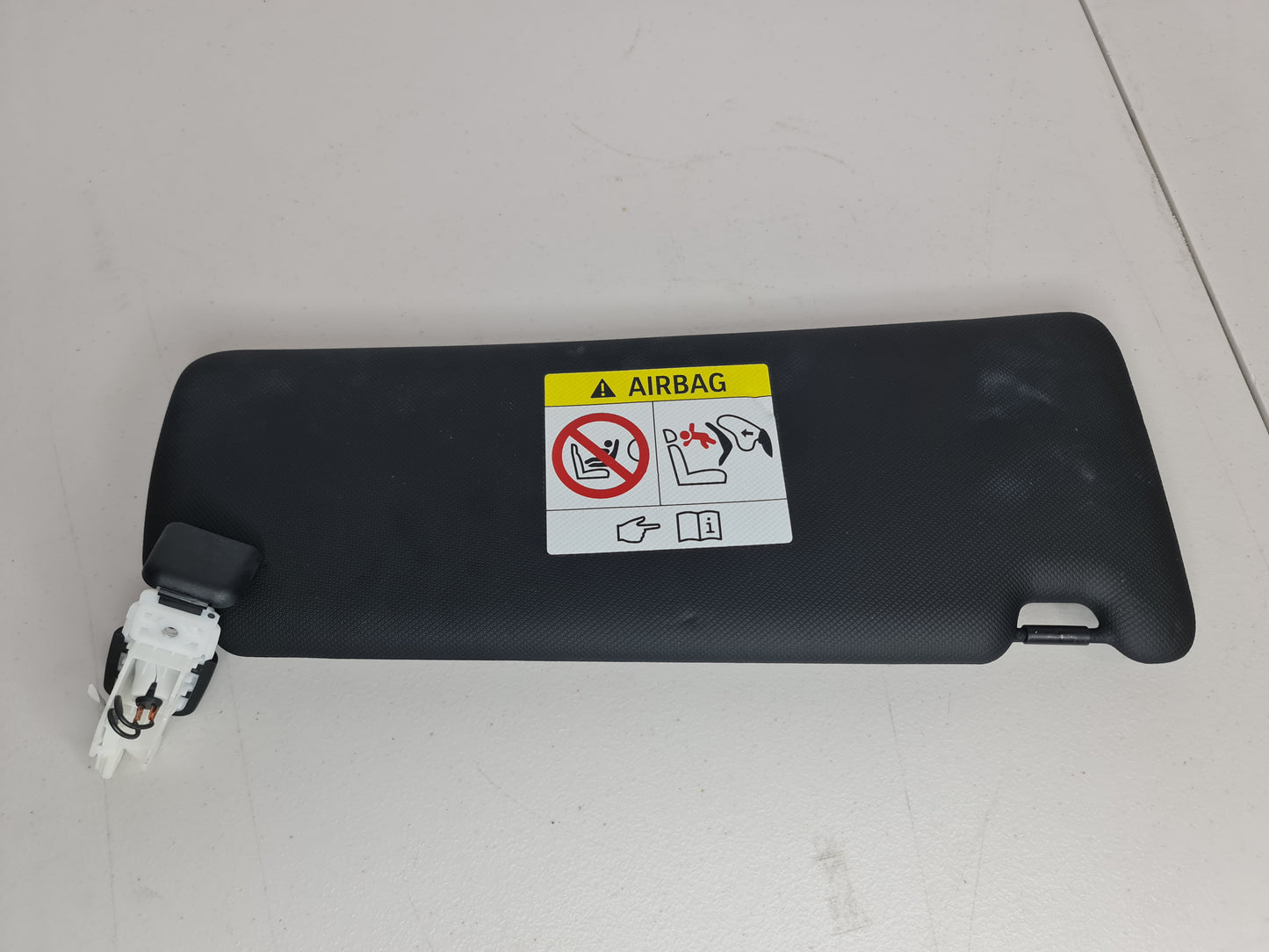 2014-2020 BMW 51-16-8-061-313 BMW 51168061313 Left Sun Visor 8061313 04 - MPerformance.parts