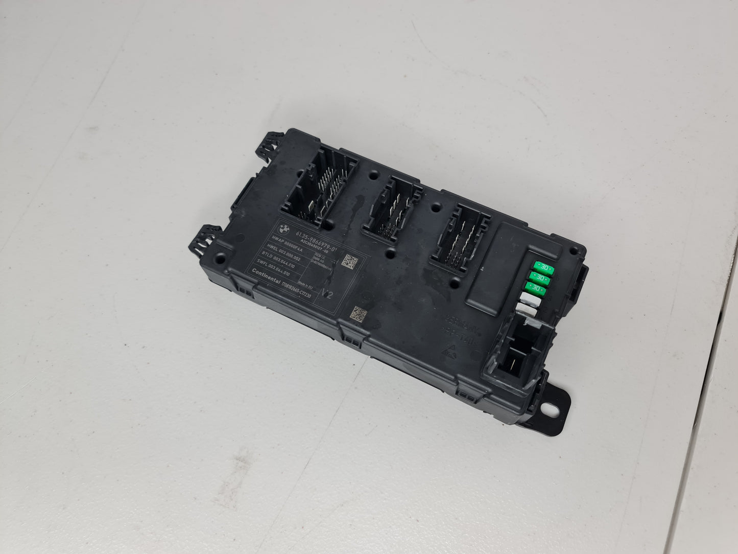 BMW M3 F80 2018 Rear Body Control Module Unit ECU 9866979 J202 - MPerformance.parts