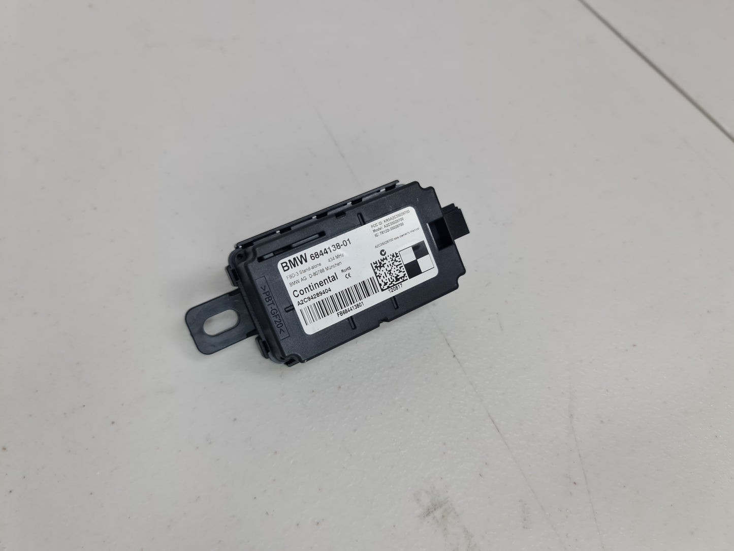 BMW X1 F48 RADIO REMOTE CONTROL RECEIVER MODULE UNIT OEM 2016 - 2019 61356844138 - MPerformance.parts