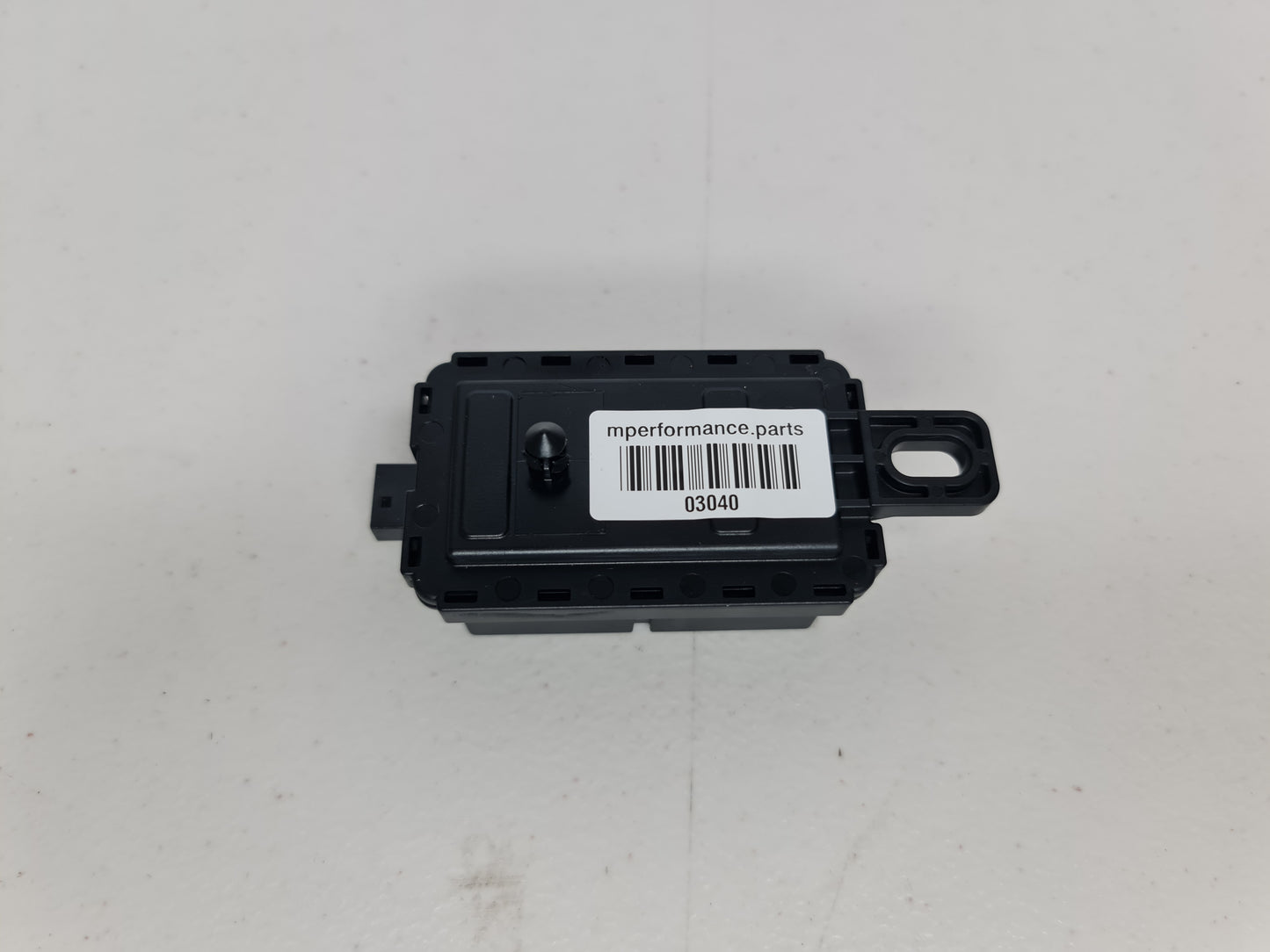 BMW X1 F48 RADIO REMOTE CONTROL RECEIVER MODULE UNIT OEM 2016 - 2019 61356844138 - MPerformance.parts