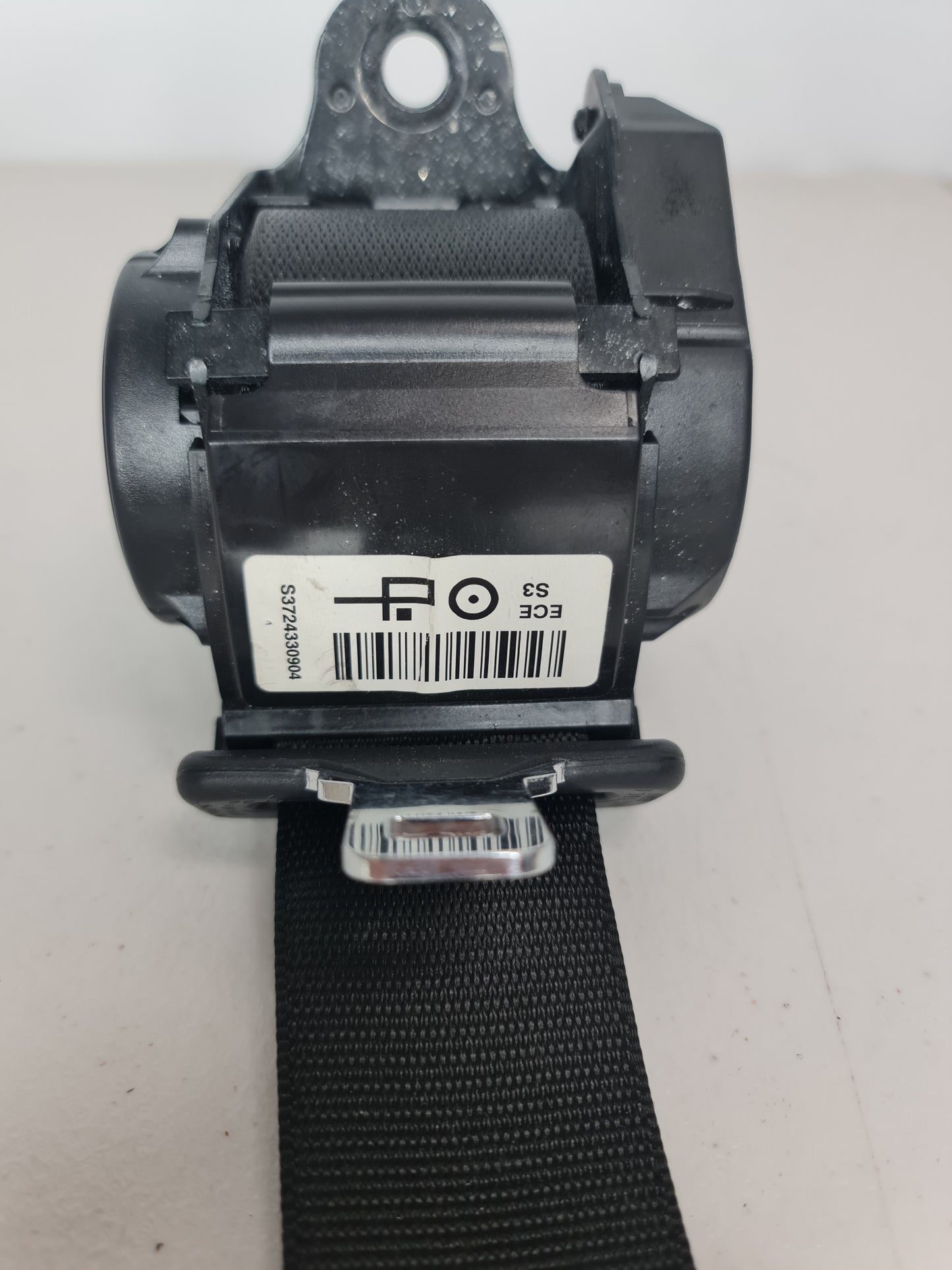 S3724330904 seat belt seat belt BMW F31 rear outer