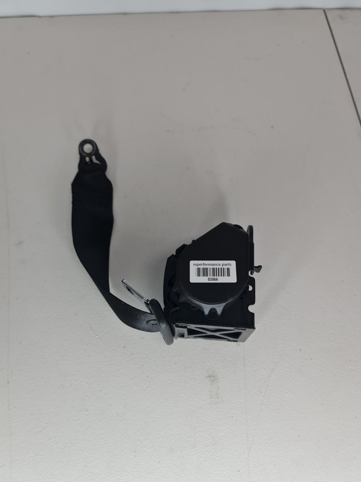 S3724330904 seat belt seat belt BMW F31 rear outer