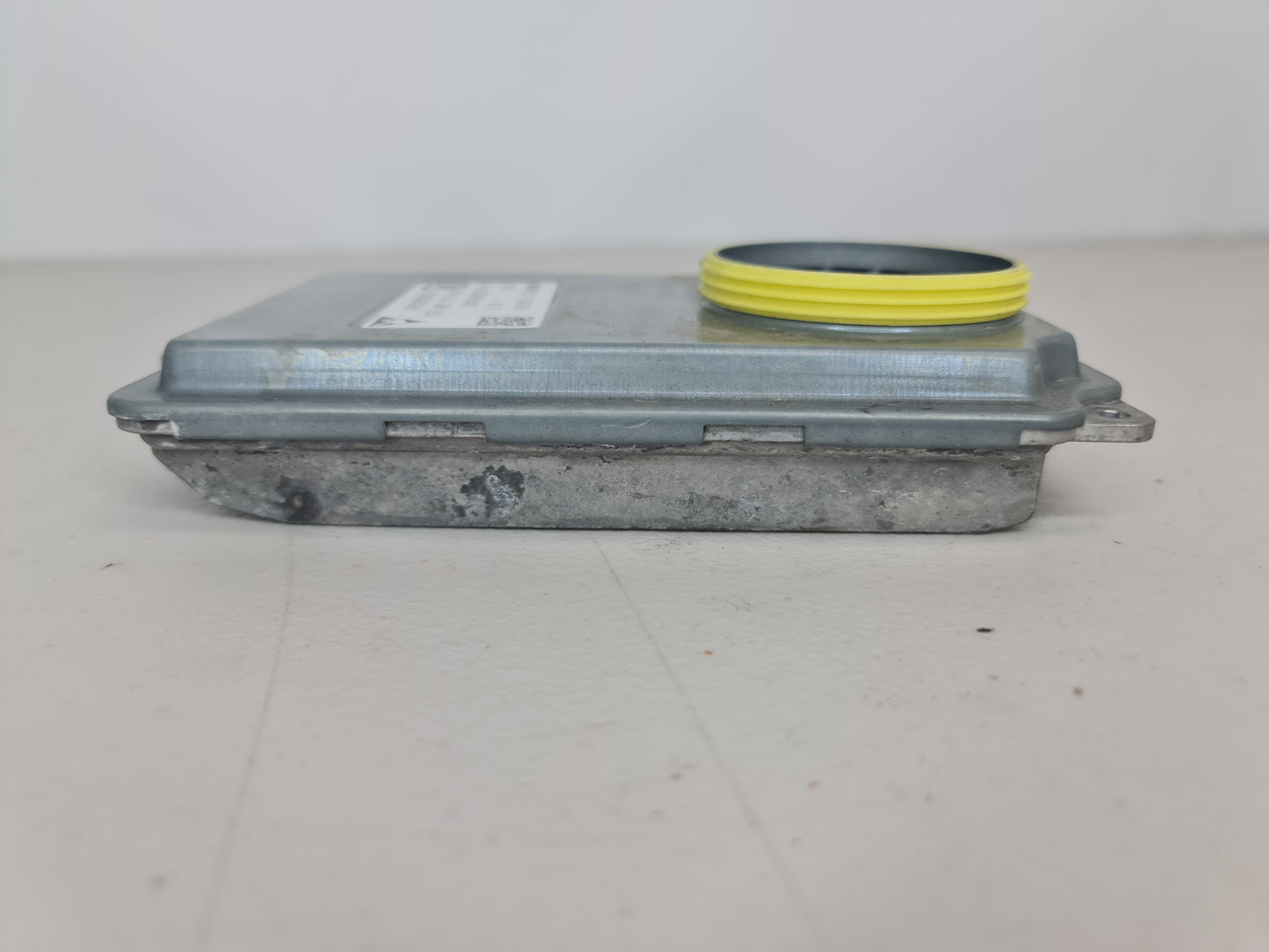 Driver Light Bulb Control Unit Module 63117354974 For BMW 5 Series - MPerformance.parts