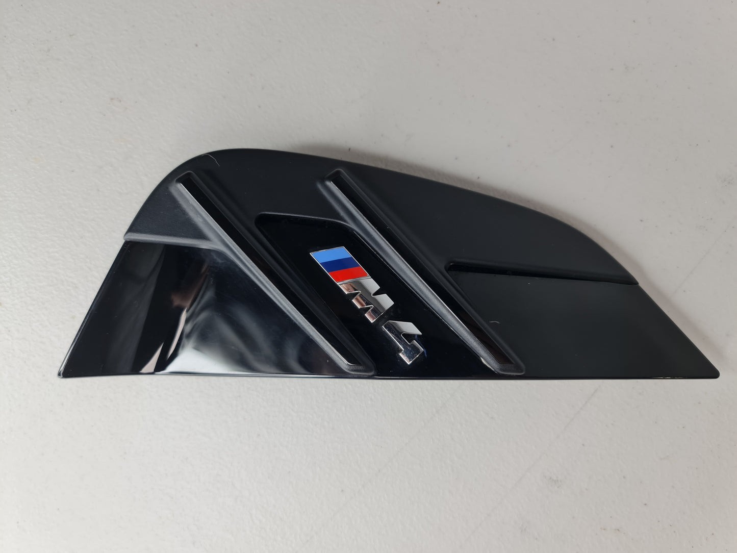 Bmw G82 83 M4 Gloss Black Air Breather Left Side M4 - 8076997 - MPerformance.parts