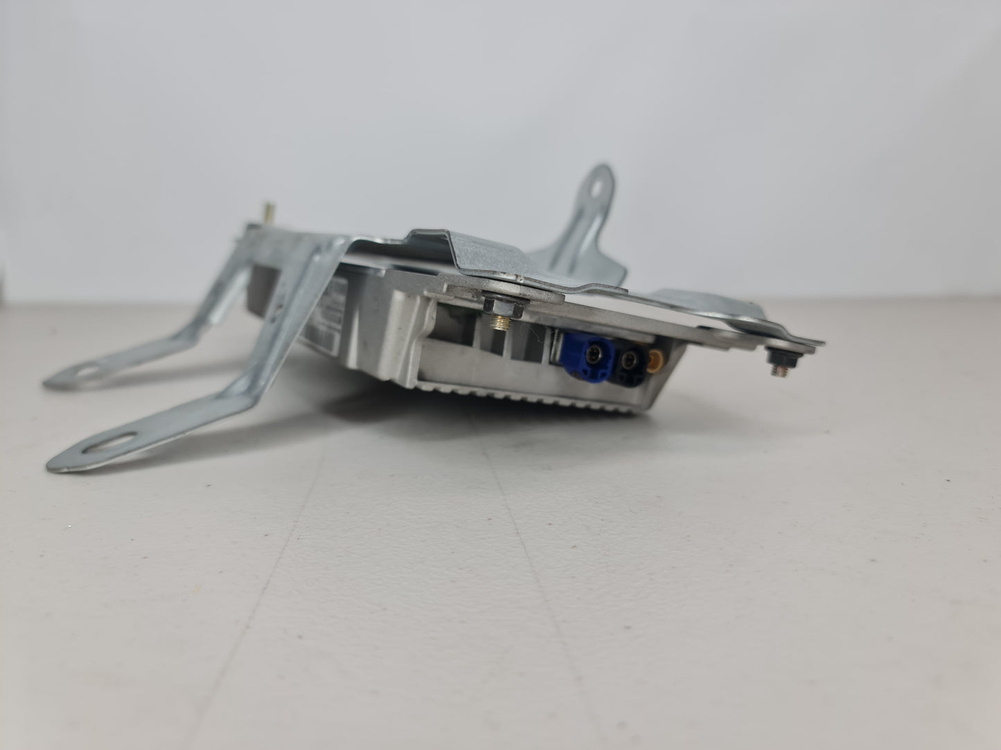 BMW Bracket Control Unit 65159174271 5' F10 LCI F18 LCI 009510 - MPerformance.parts