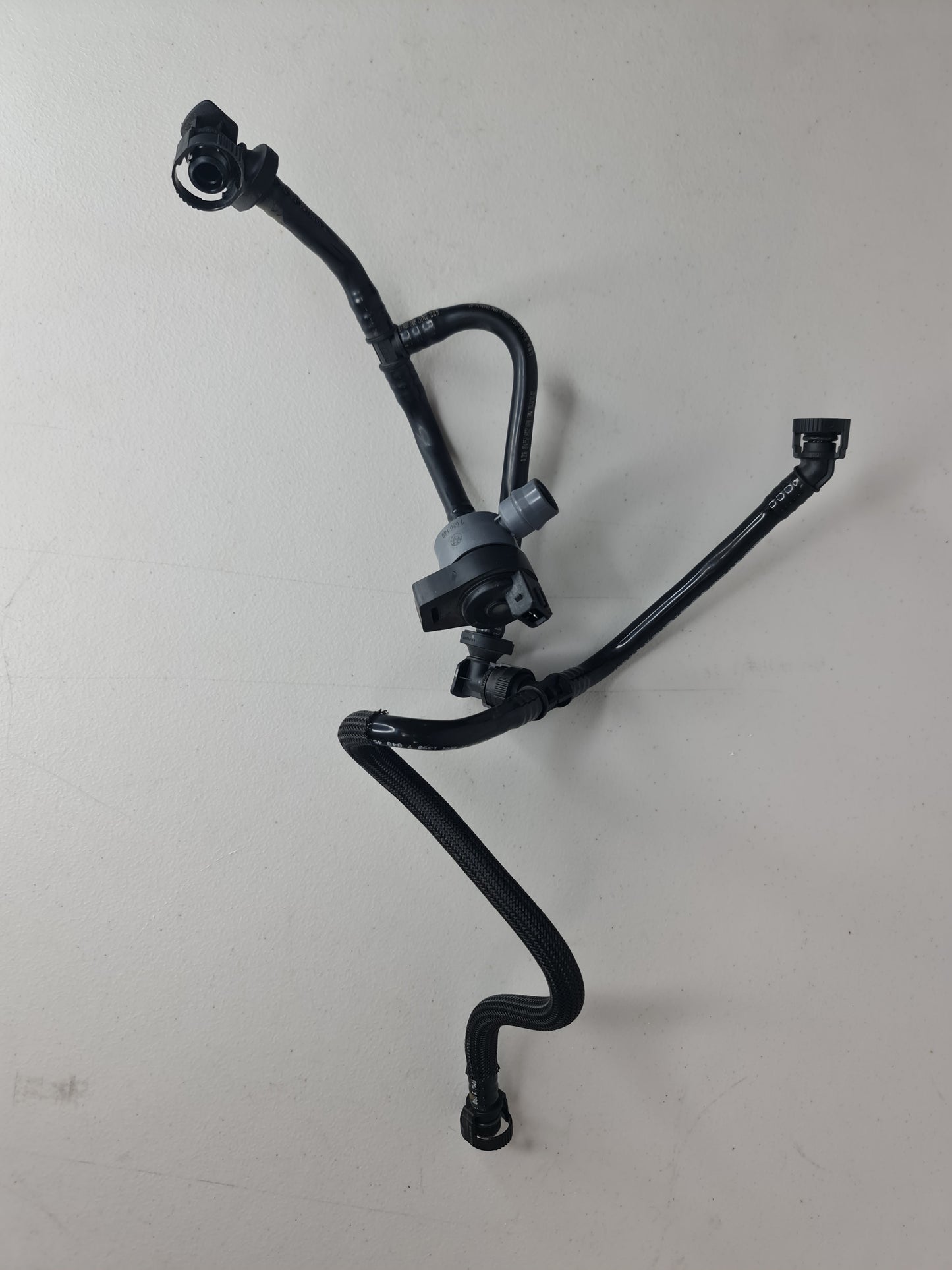 BMW M3 F80 Sucking Jet Pump With Lines 13907848455 7848455