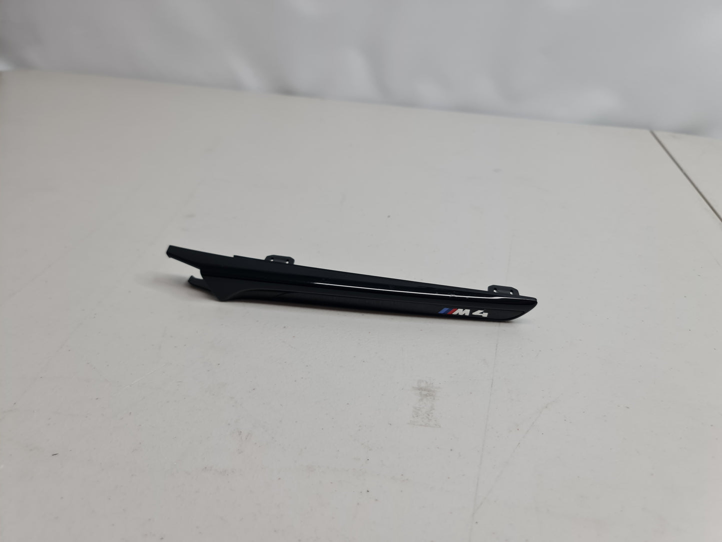 BMW F82 F83 M4 Front Left Side Fender Air Vent Duct Wing Trim - MPerformance.parts