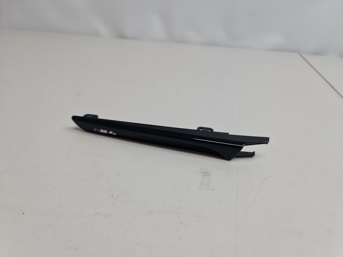 2015-2018 BMW M3 51-71-2-356-980 BMW 51712356980 Ornam.Grille Black High Gloss Side Right 2356980 - MPerformance.parts
