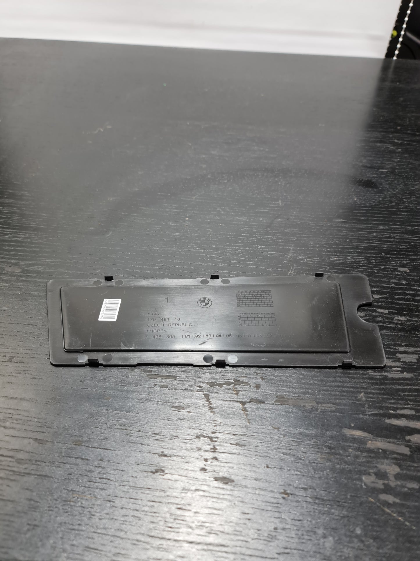 Genuine BMW Side Pillar Drip Molding 51317427874 RIGHT FRONT - MPerformance.parts