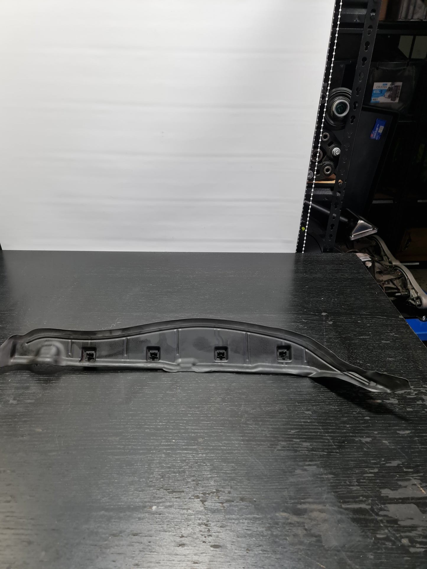 BMW 3 G20 Left Side Frame Seal 51487433819 7433819 - MPerformance.parts