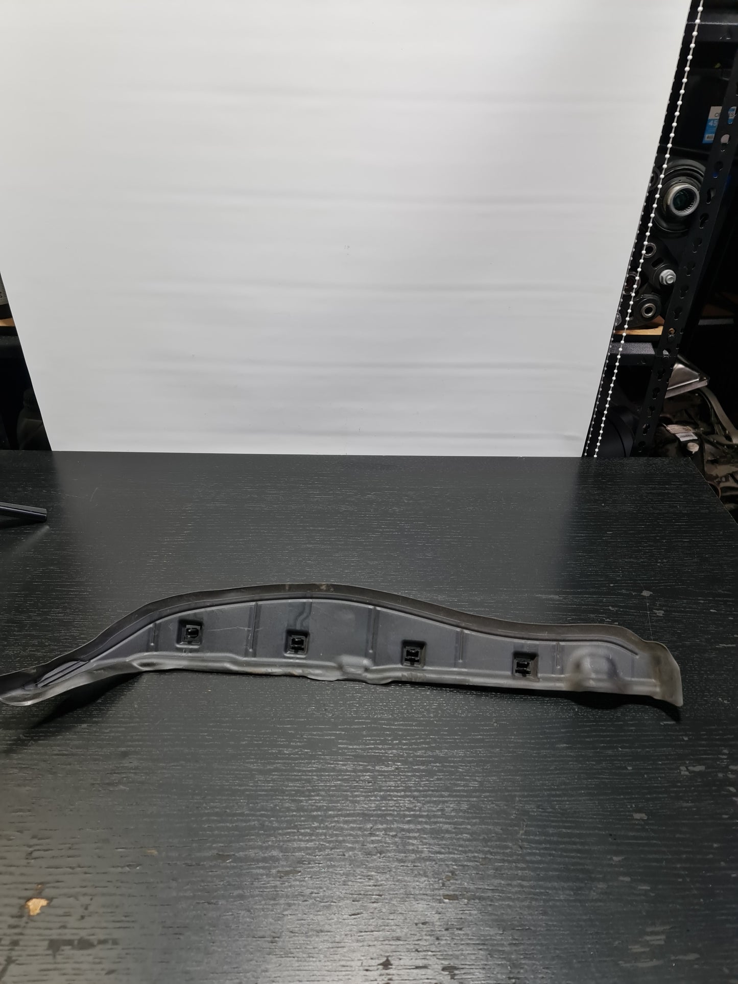 BMW M3 Competition G80 RH Right Side Fender Frame Seal Trim - 7433820 - MPerformance.parts