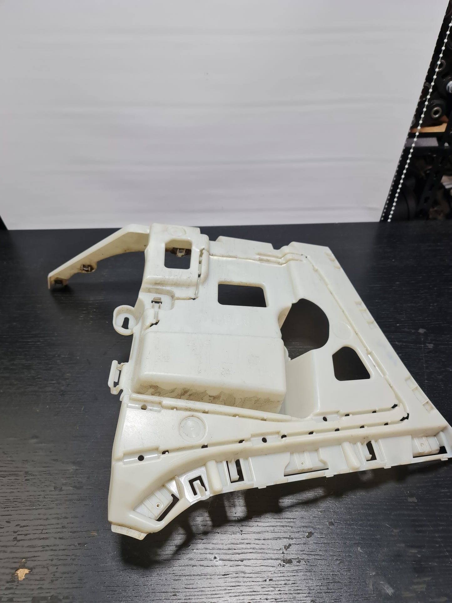 BMW F82 F83 4 Series M4 Rear Bumper Plastic Guide (Left) 51128054287 - MPerformance.parts