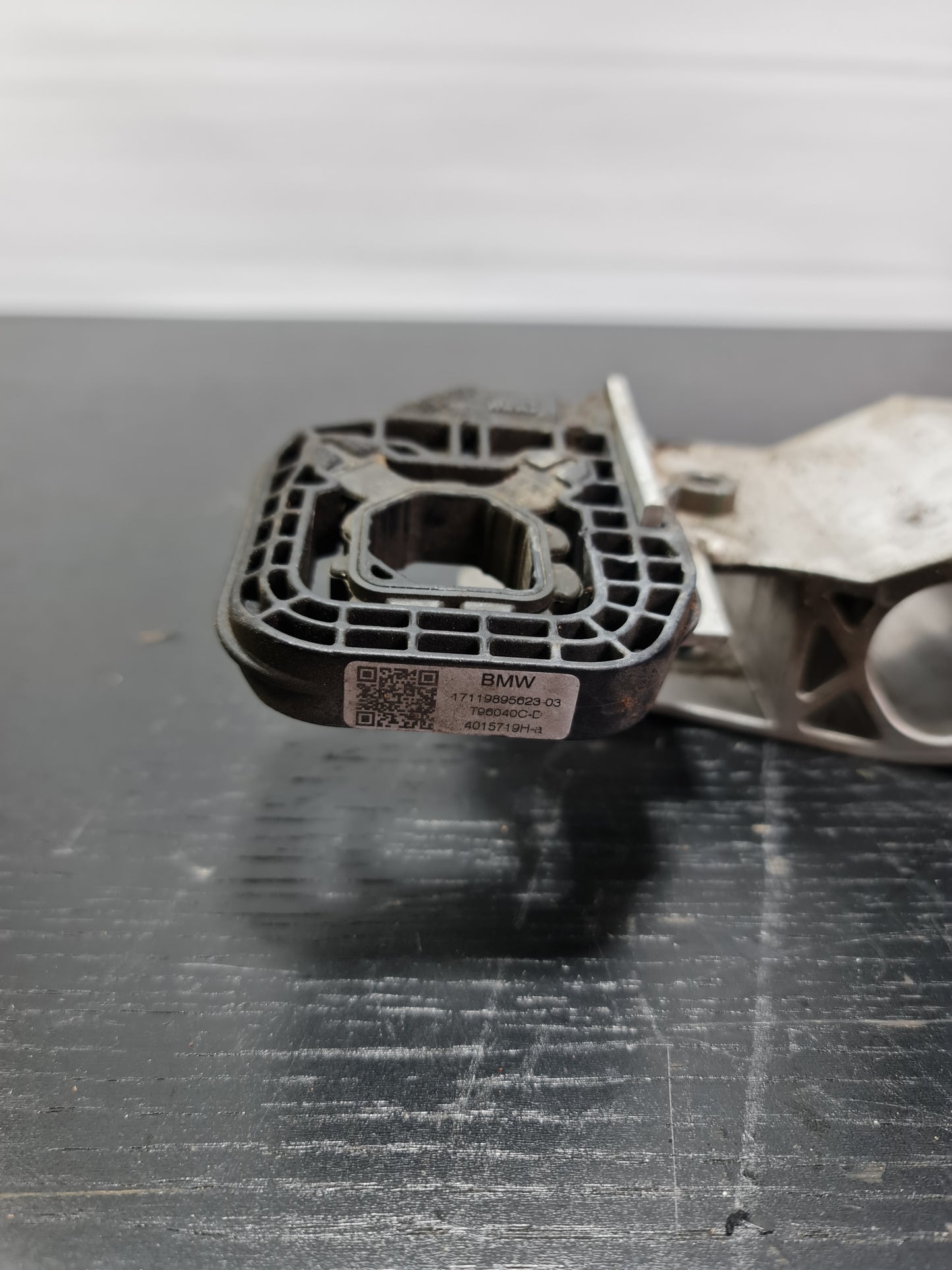 BMW 3 G20 G21 Left Lower Radiator Insulator Holder 17119895623 - MPerformance.parts