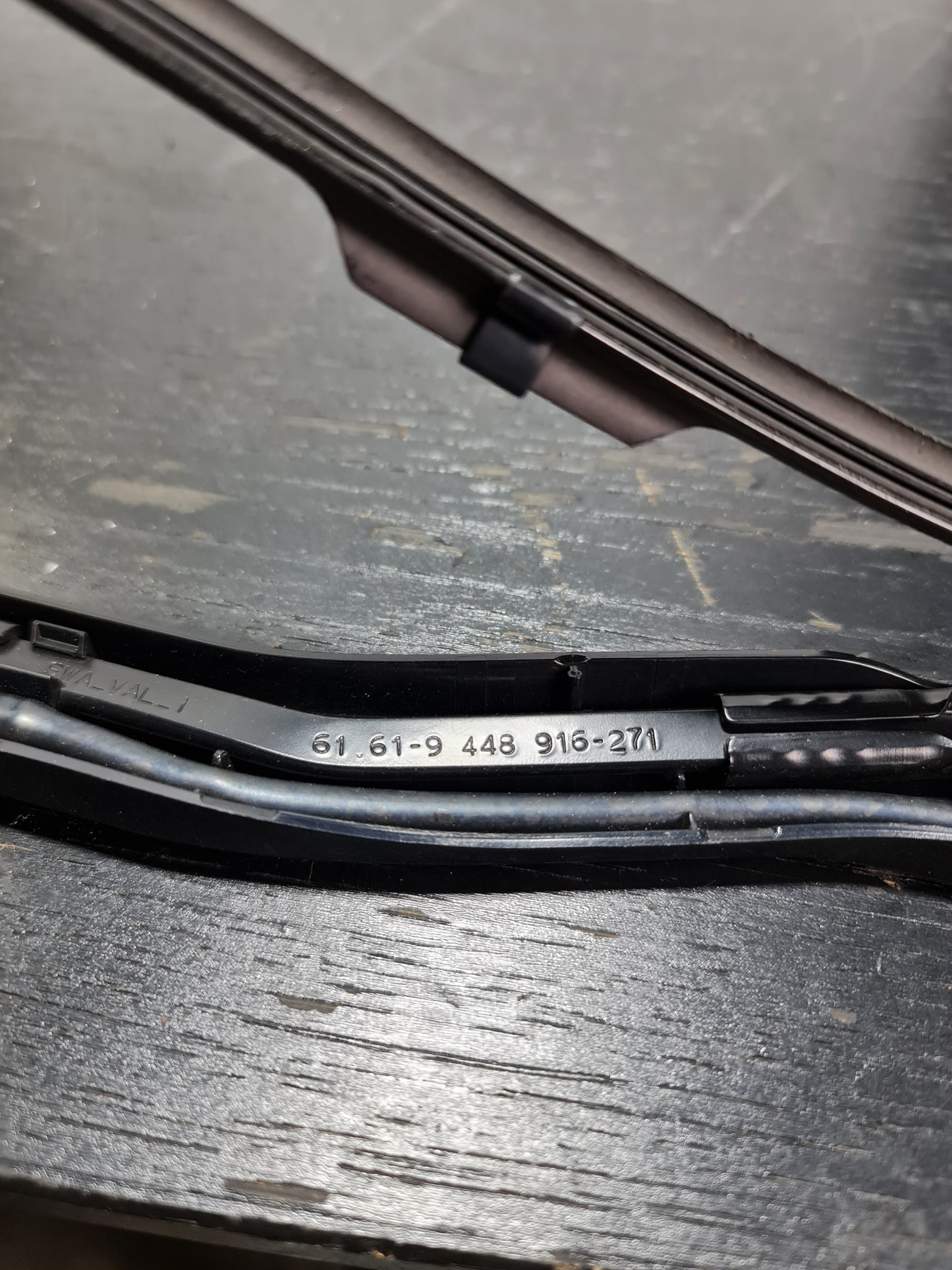 BMW G20 G21 Wiper Arm Windshield Windscreen Driver Side Right O/S 9448916 - MPerformance.parts