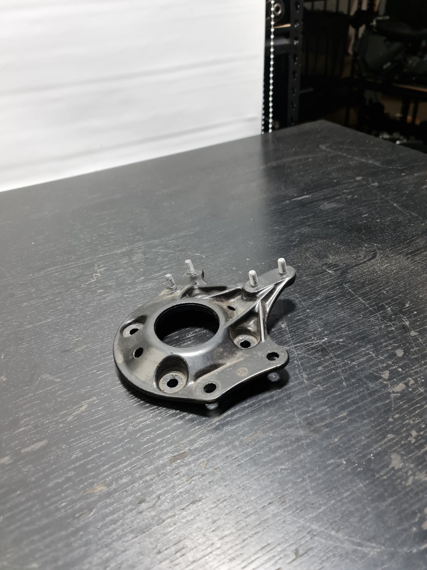 BMW M3 M4 G80 G82 G83 LEFT PASSENGER SIDE SUSPENSION STRUT TOWER BRACE 8076673 - MPerformance.parts