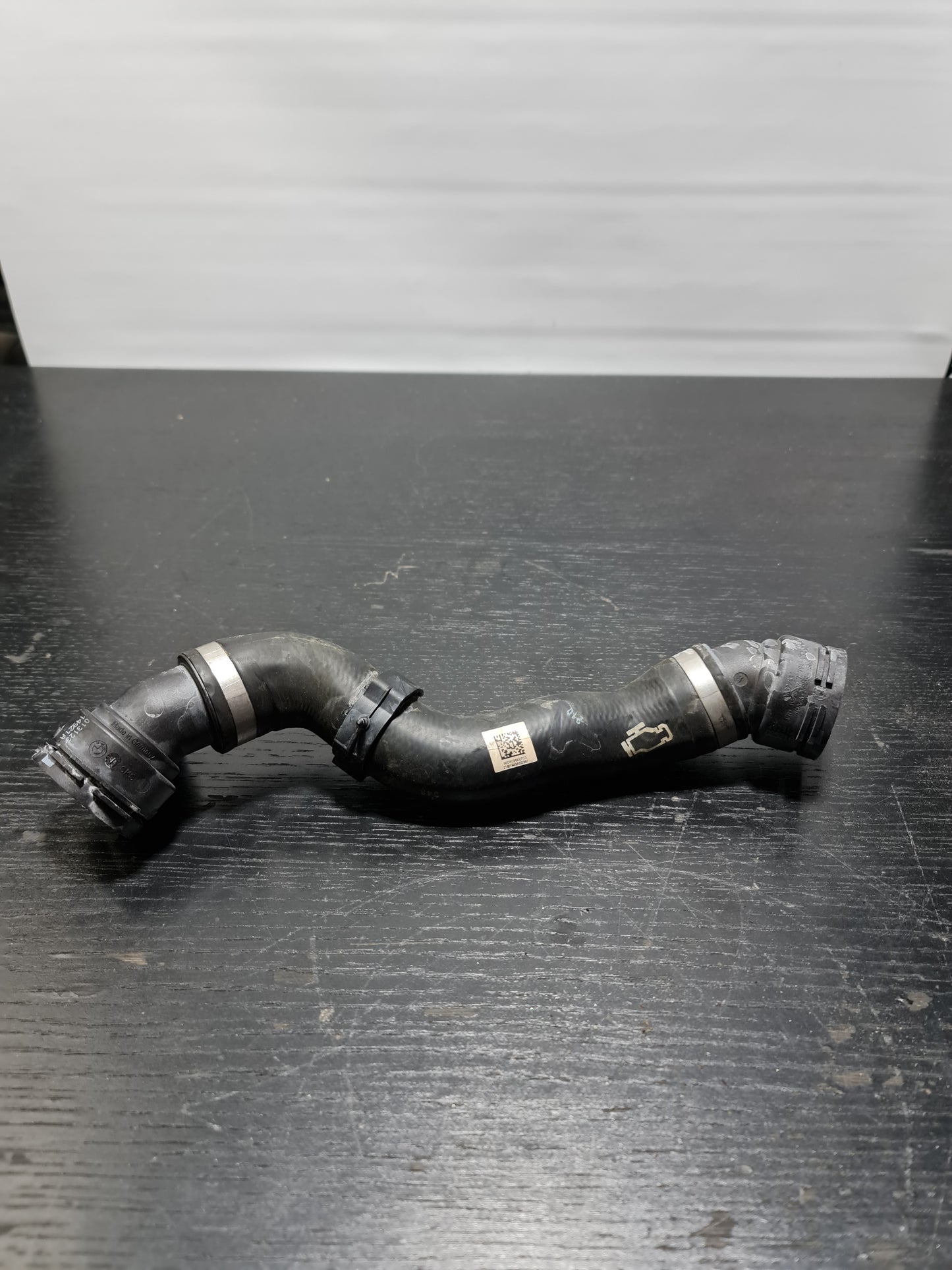 Genuine BMW Lower Hose 17128096427 - MPerformance.parts