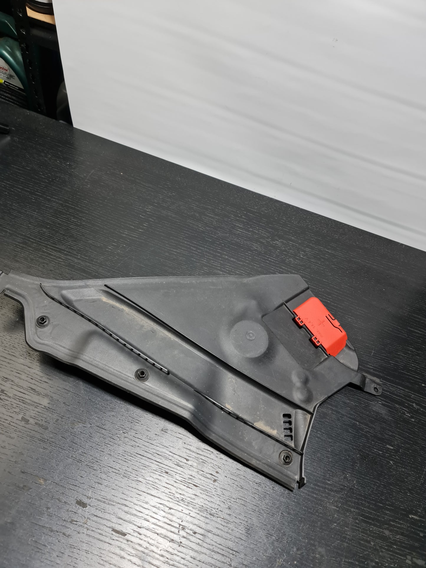 Genuine BMW Battery Cover Cowl Panel for F80 F82 F83 F87 M3 M4 M2 LCI - 8059700 - MPerformance.parts