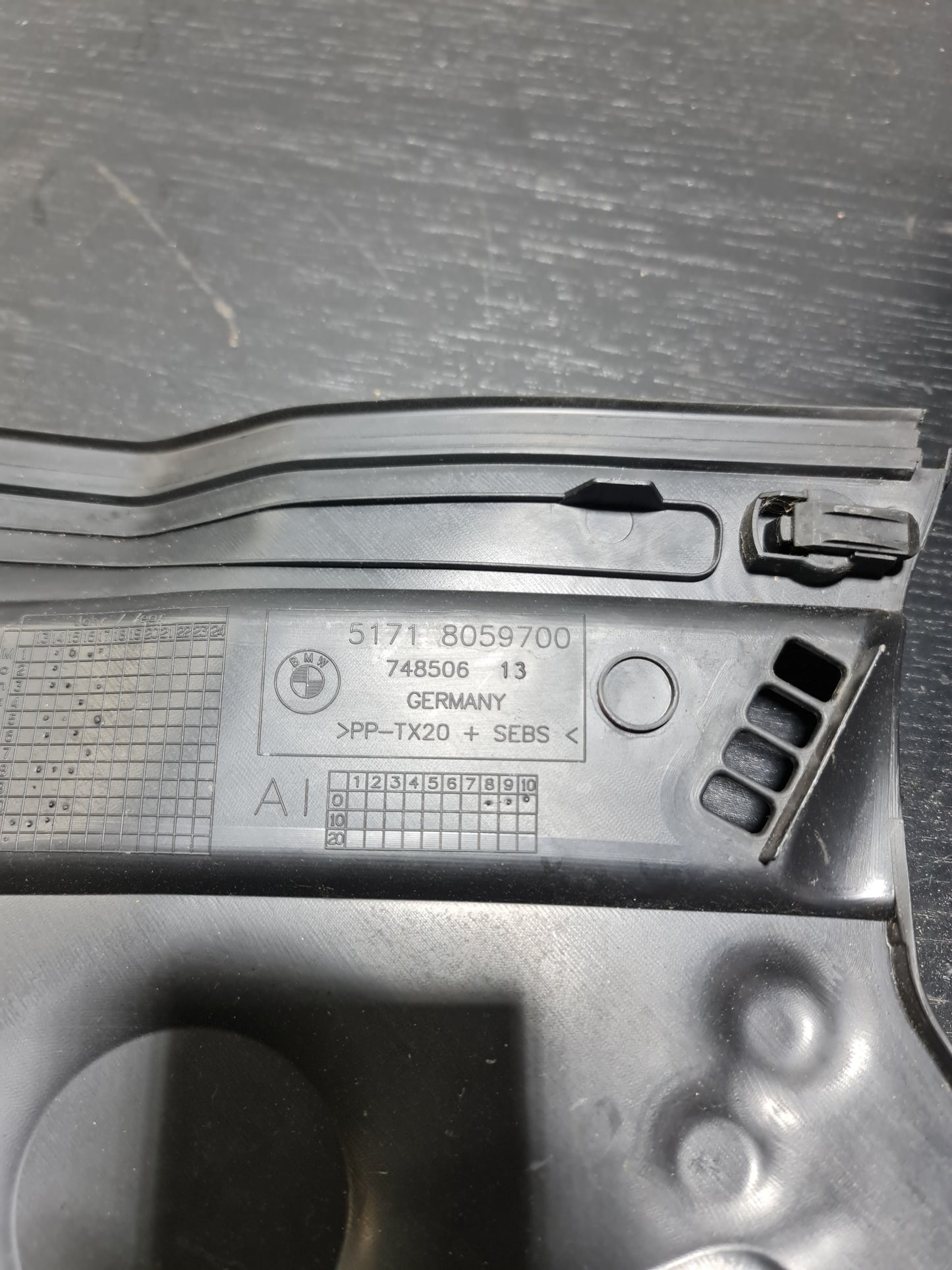 Genuine BMW Battery Cover Cowl Panel for F80 F82 F83 F87 M3 M4 M2 LCI - 8059700 - MPerformance.parts