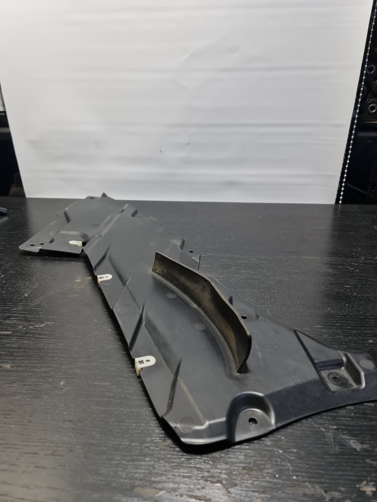 BMW M4 M3 G82 G83 G80 Rear Left Side Underbody Splash Shield 2021 2022 2023 Oem 51718080539 - MPerformance.parts