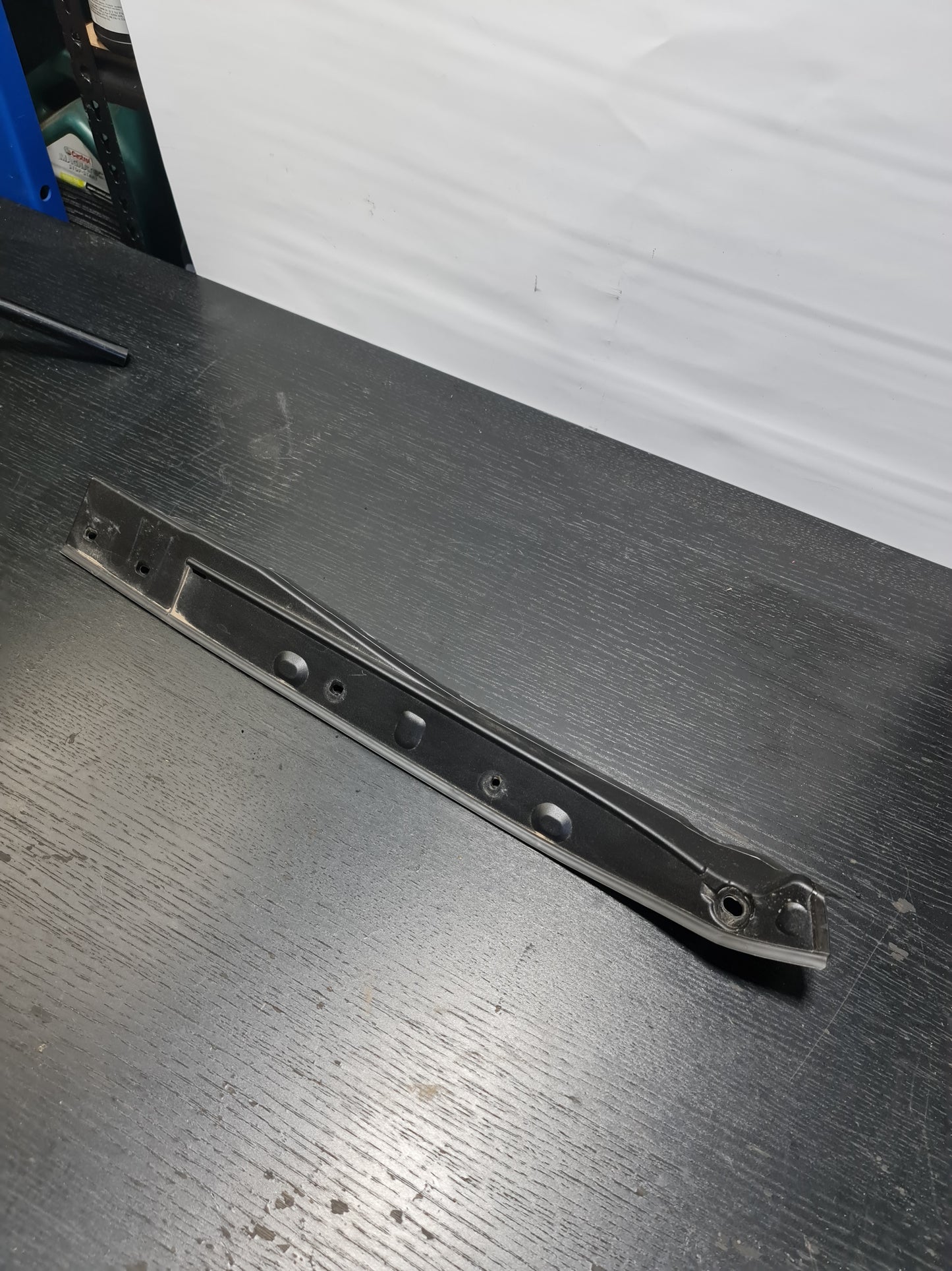 BMW 4 Coupe G22 Left Hood Side Panel Sealing 51767486825 - MPerformance.parts