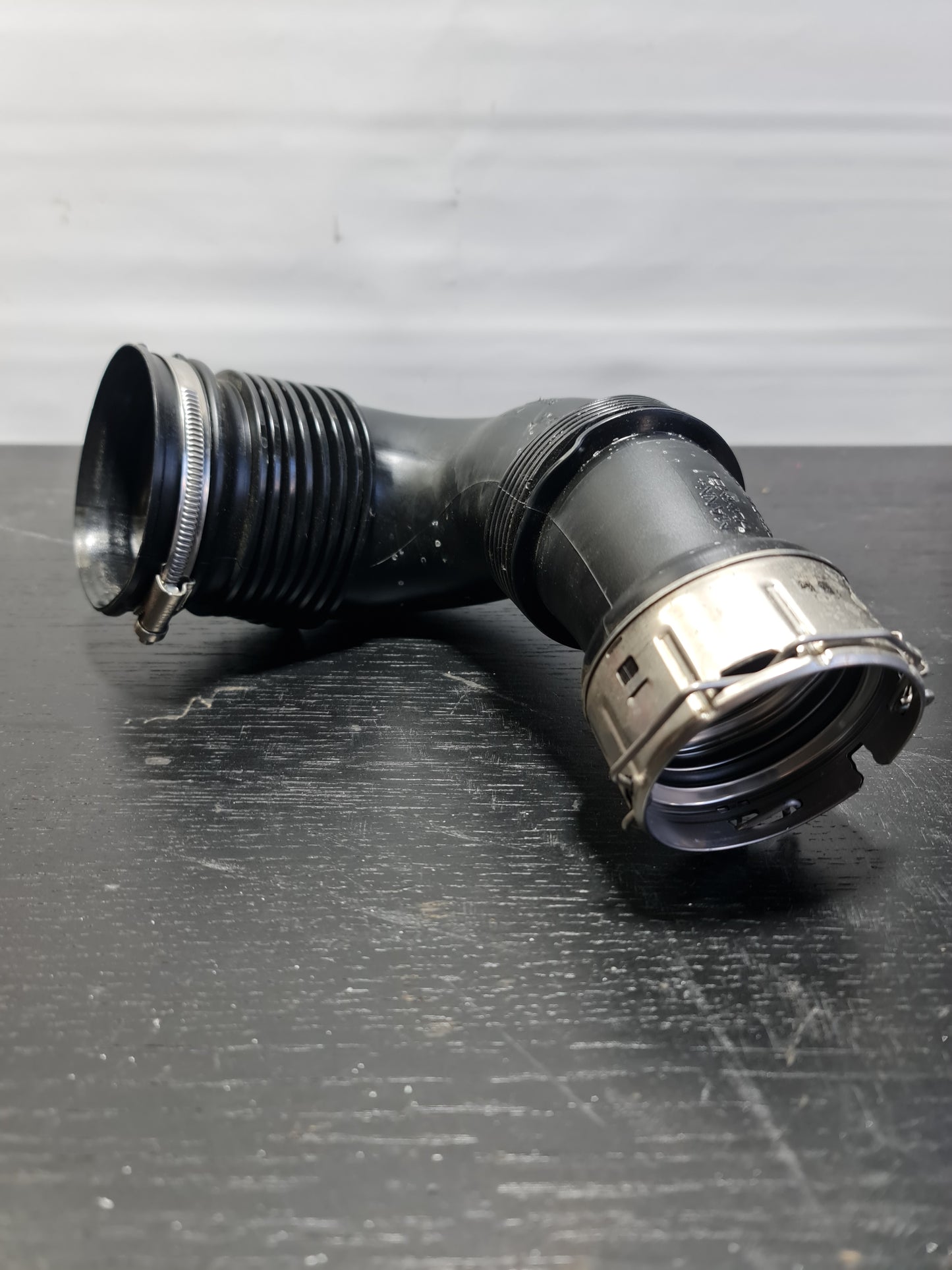 2021-2024 BMW M3 G80 Front Right Air Intake Filter Duct Pipe 3.0L 1473 OEM 13718095812 - MPerformance.parts