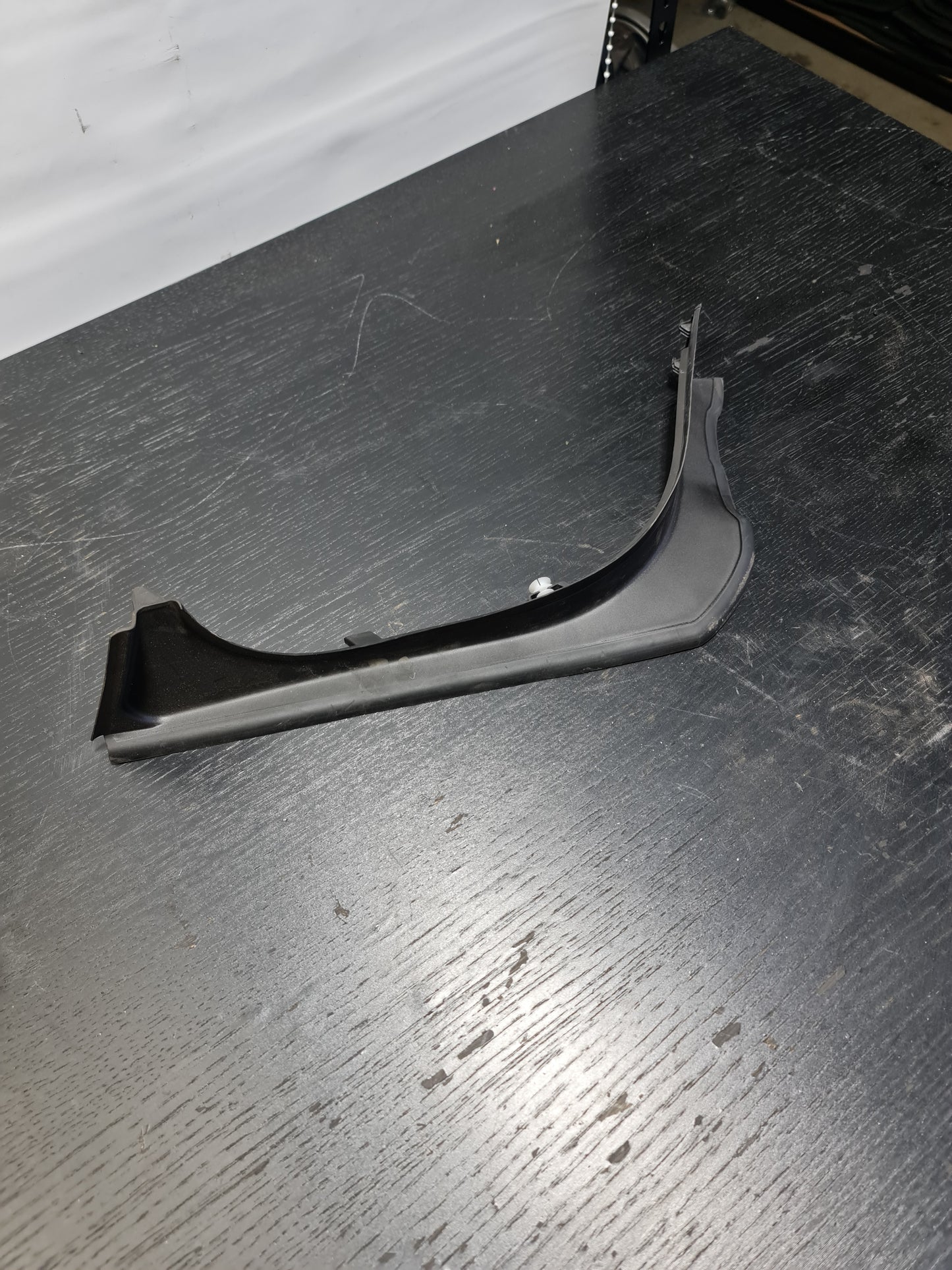 GENUINE BMW G20 3 Series Boot Lid Water Gutter Strip 51497430619. REAR LEFT 26E - MPerformance.parts