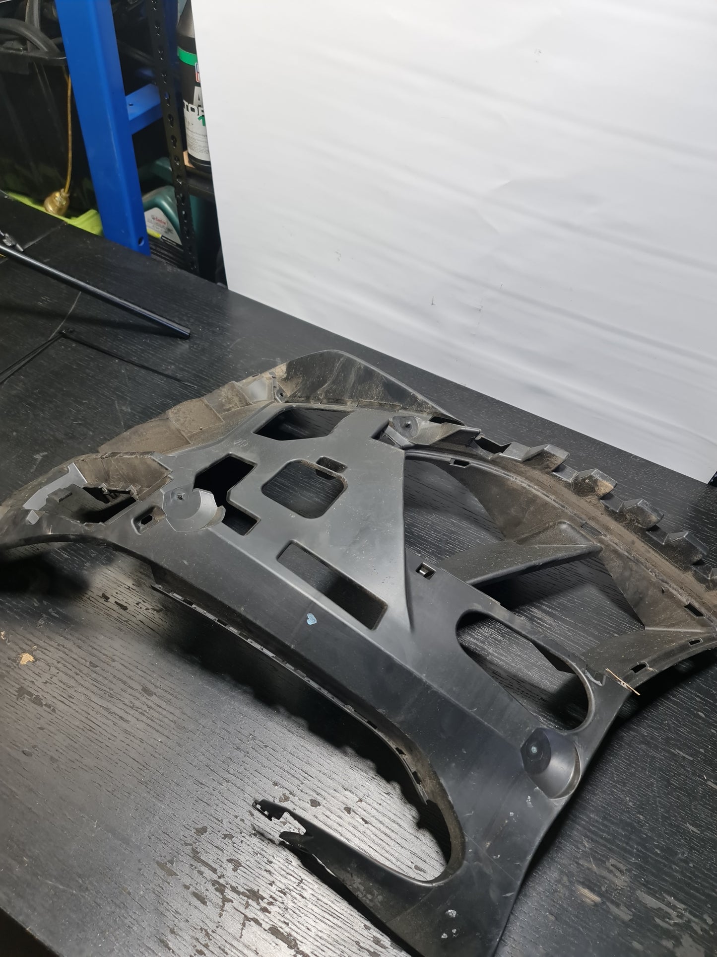 BMW M4 G82 Front Left Bumper Retainer Frame Bracket 51118069415 - MPerformance.parts