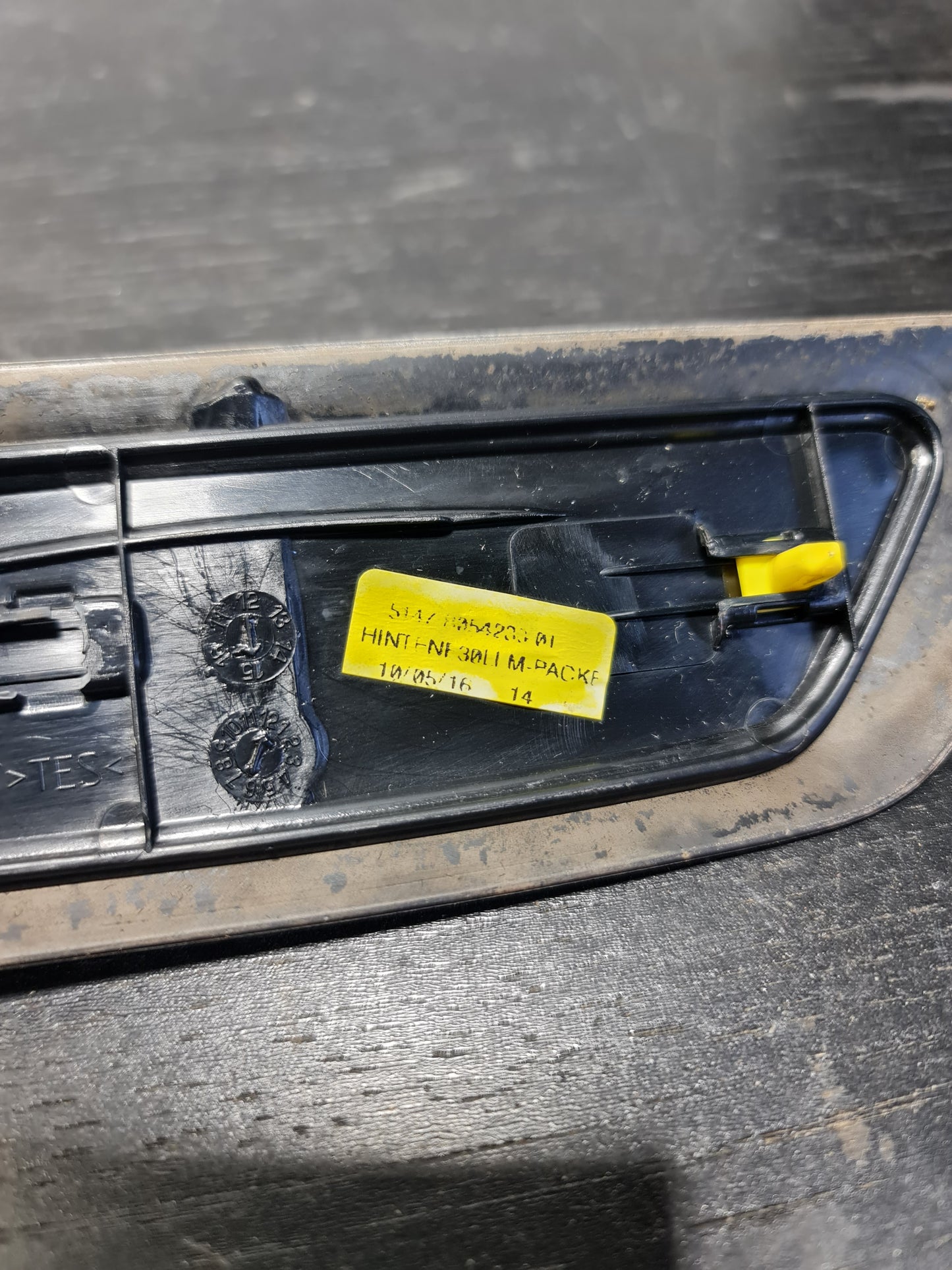 BMW 3 SERIES F31 M SPORT TRIM KICK PLATE COVER SILL 7263313 51477263313 8051037 - MPerformance.parts